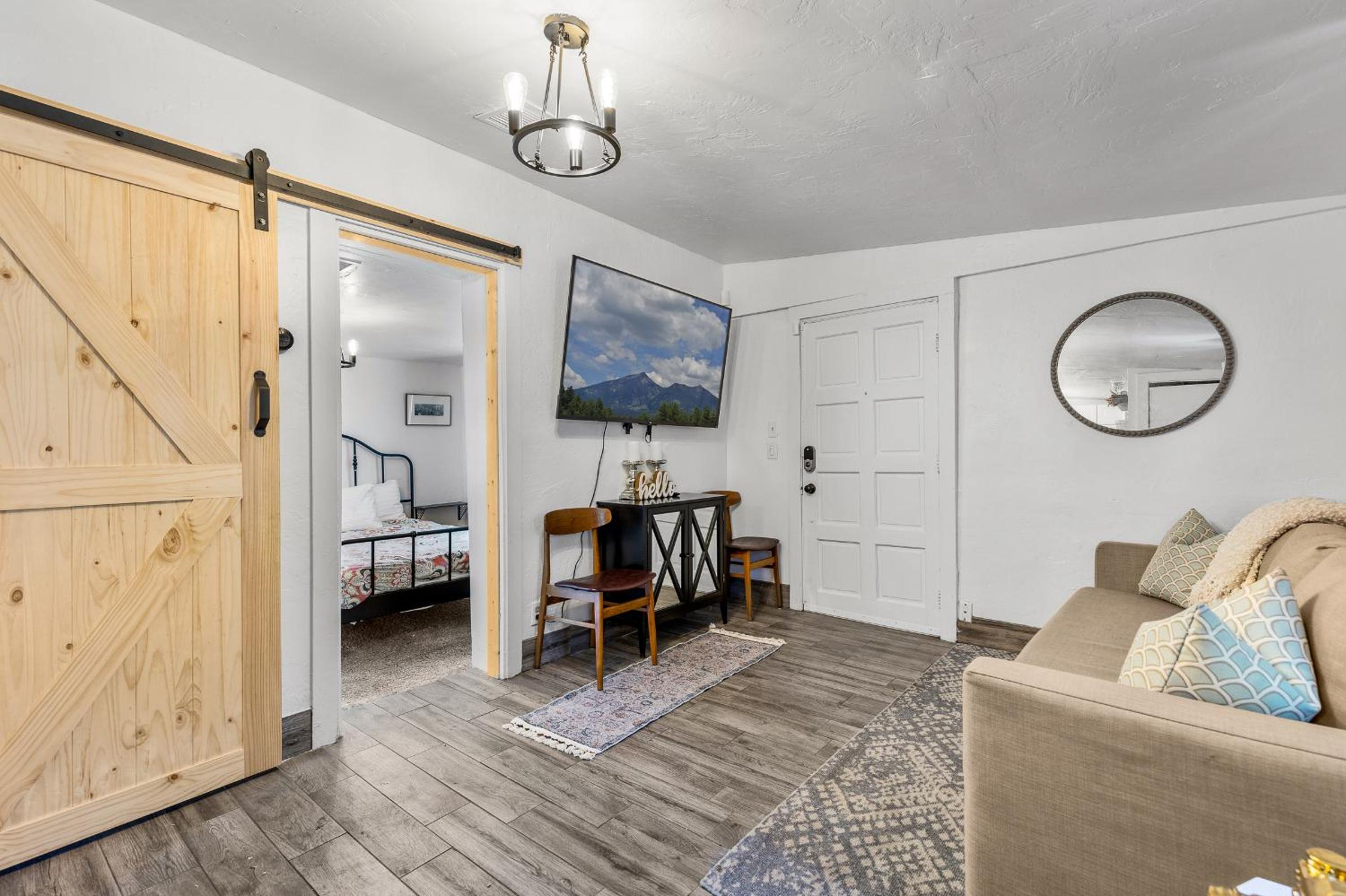 Three-Bedroom House photo 1