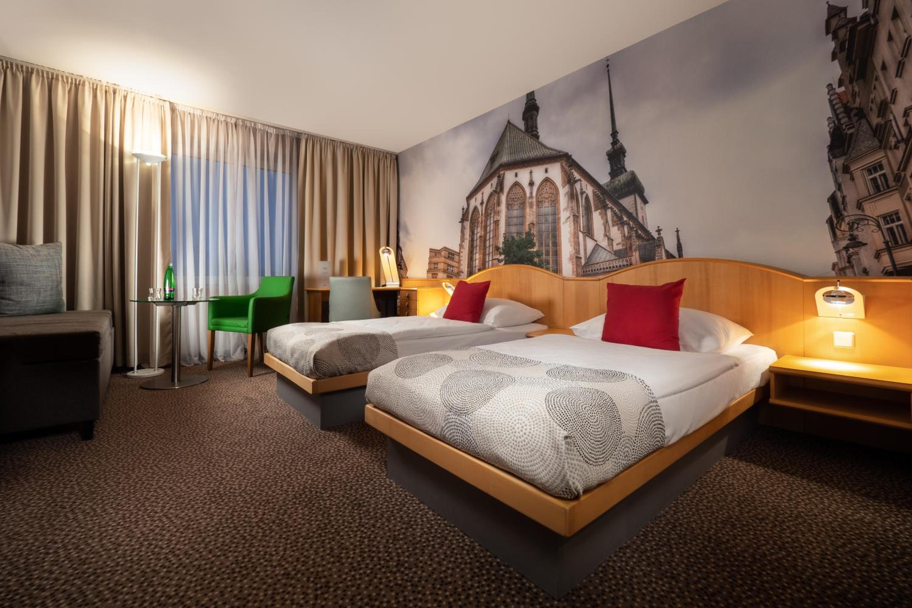 Standard Twin Room photo 3