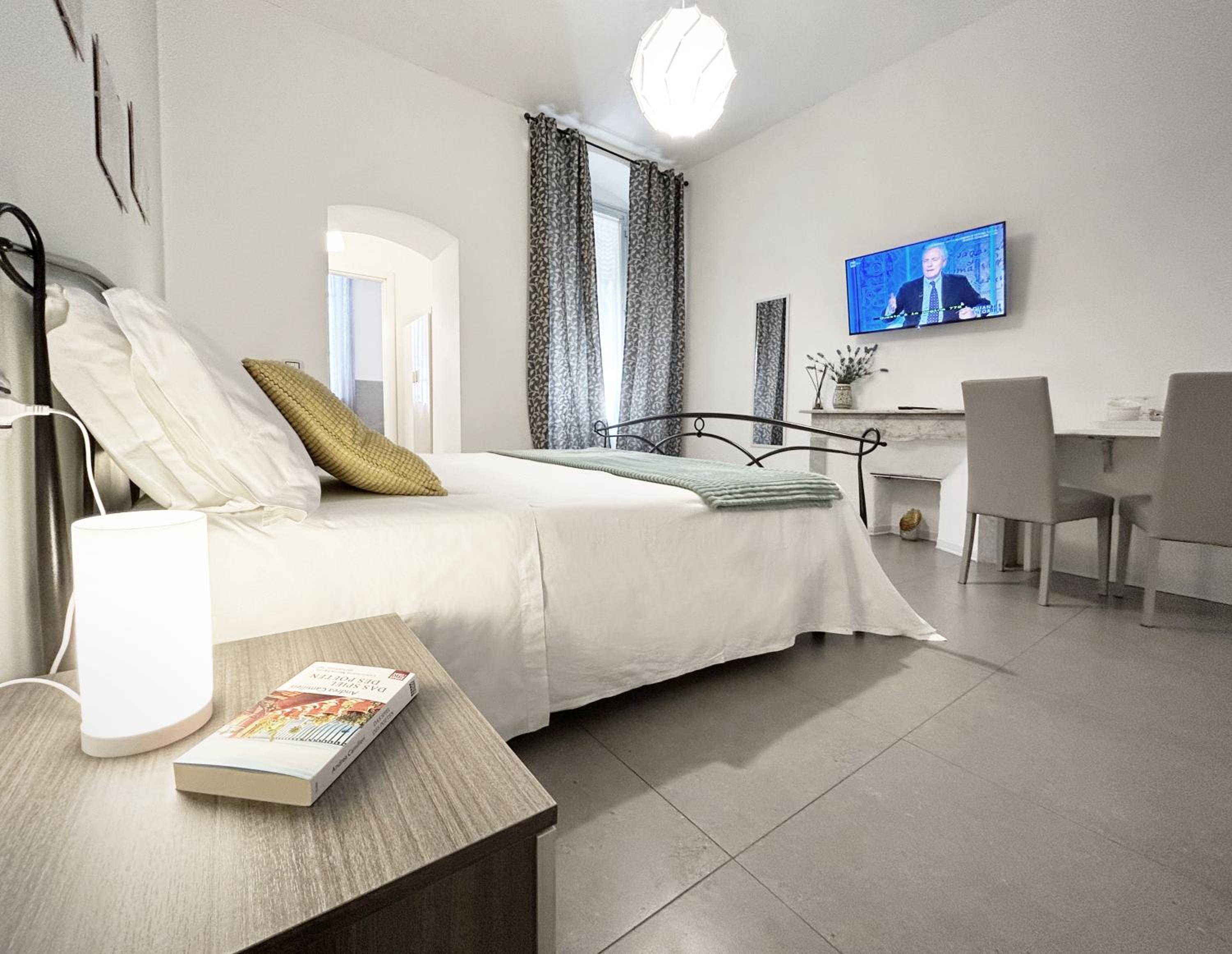 King Room - Photo 11