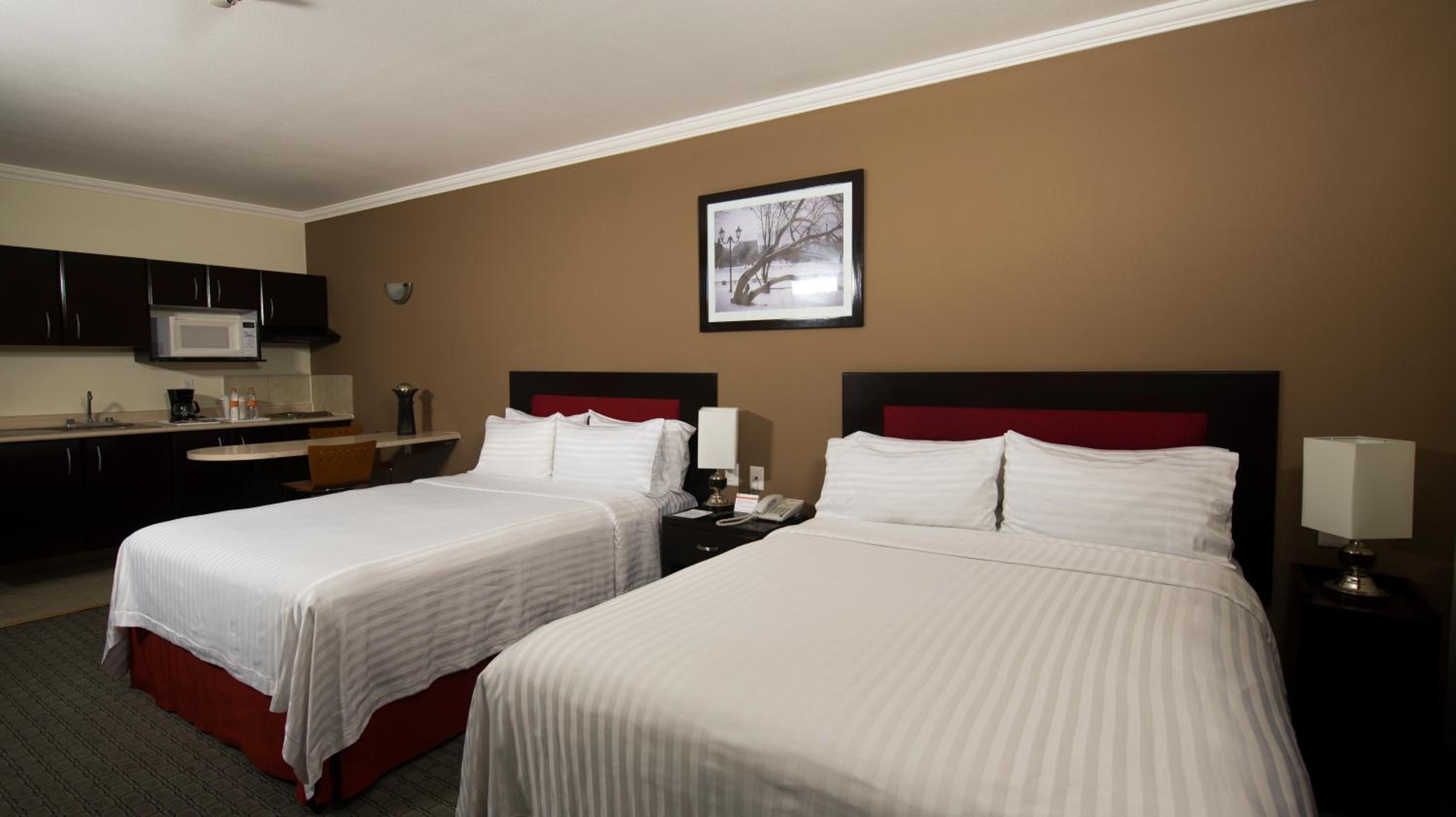 Junior Suite with Two Queen Beds, Kitchenette, Non-Smoking - Photo 2