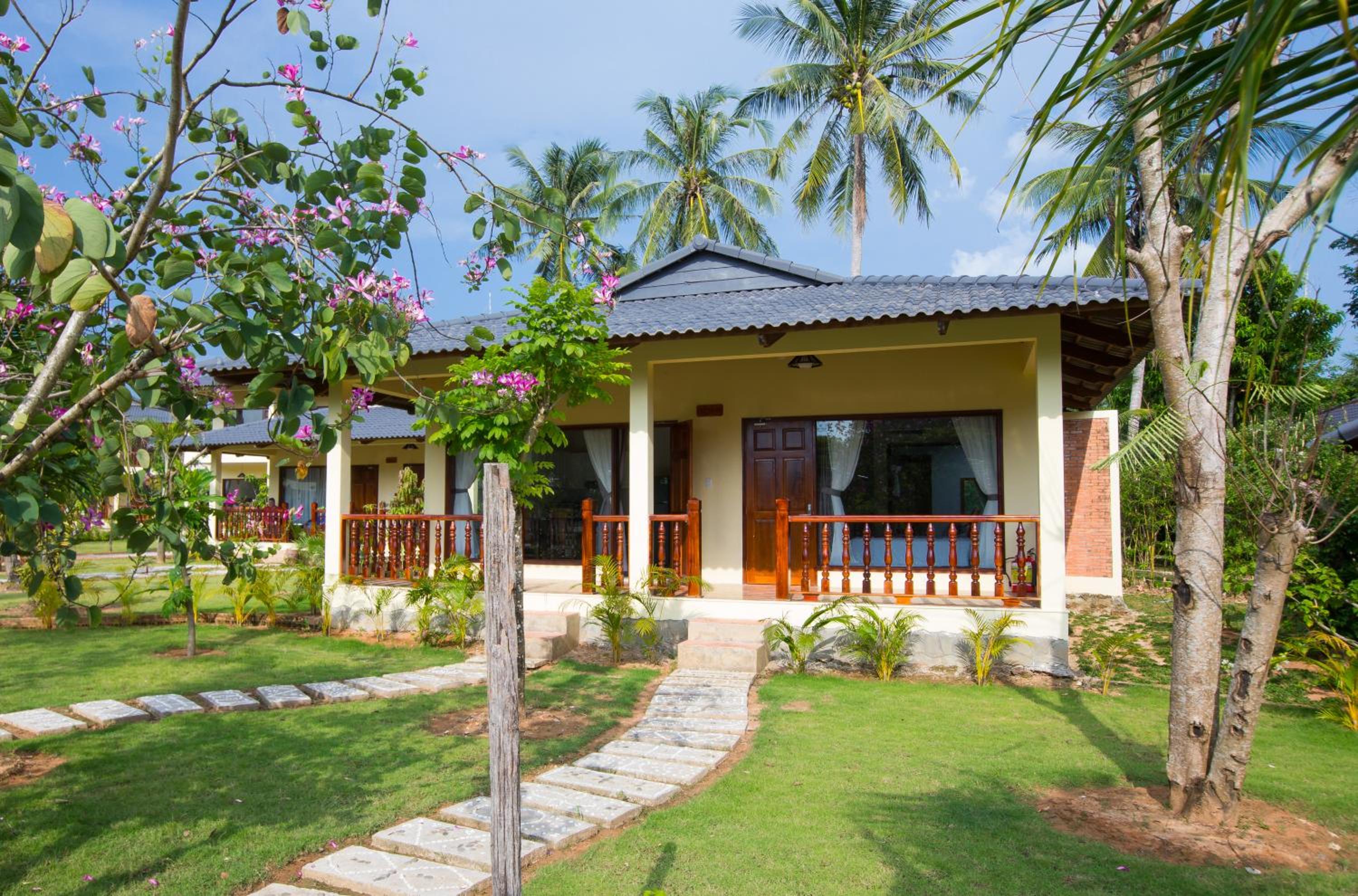 Two-Bedroom Villa - Photo 8