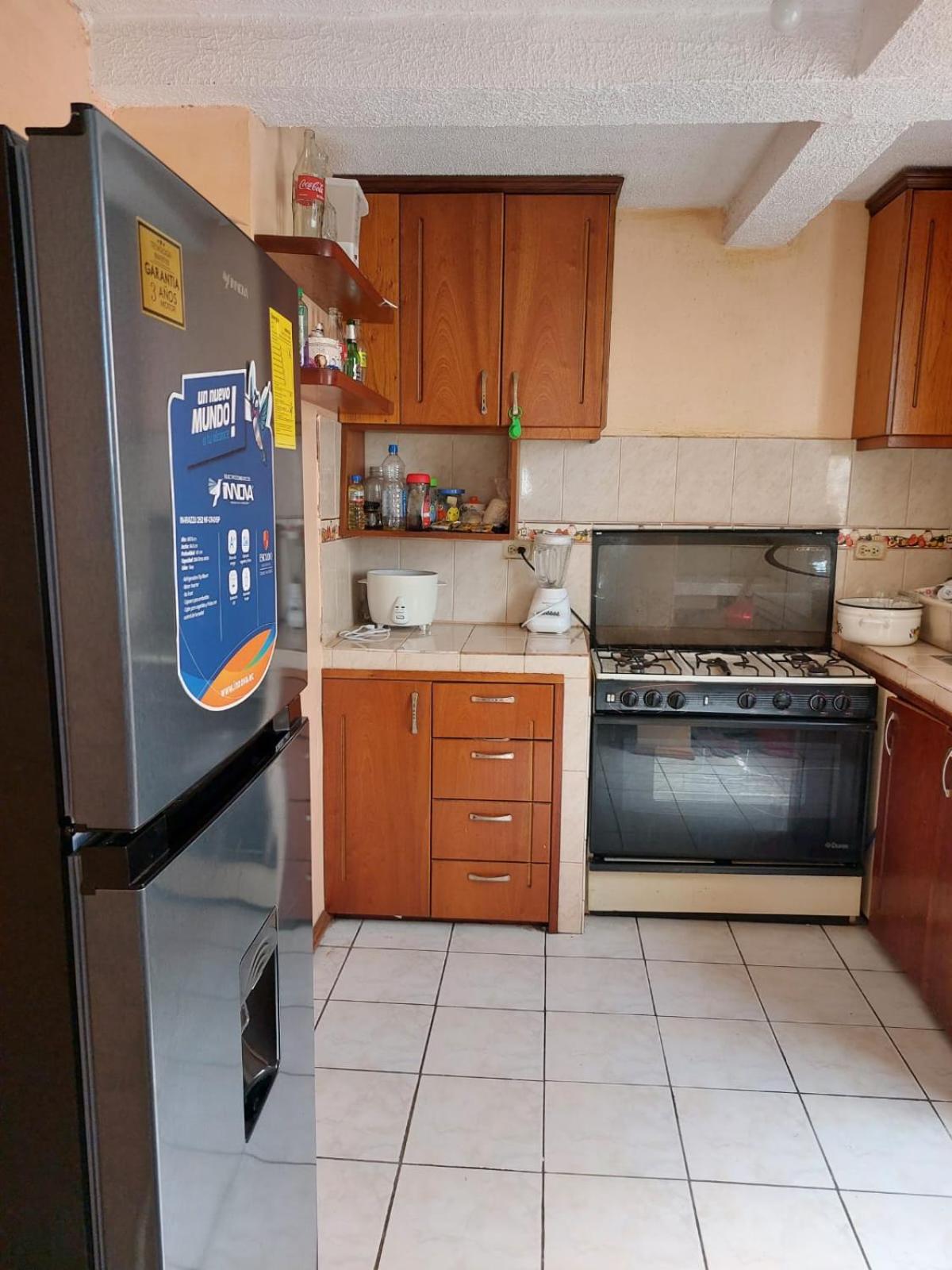 Three-Bedroom Apartment photo 2