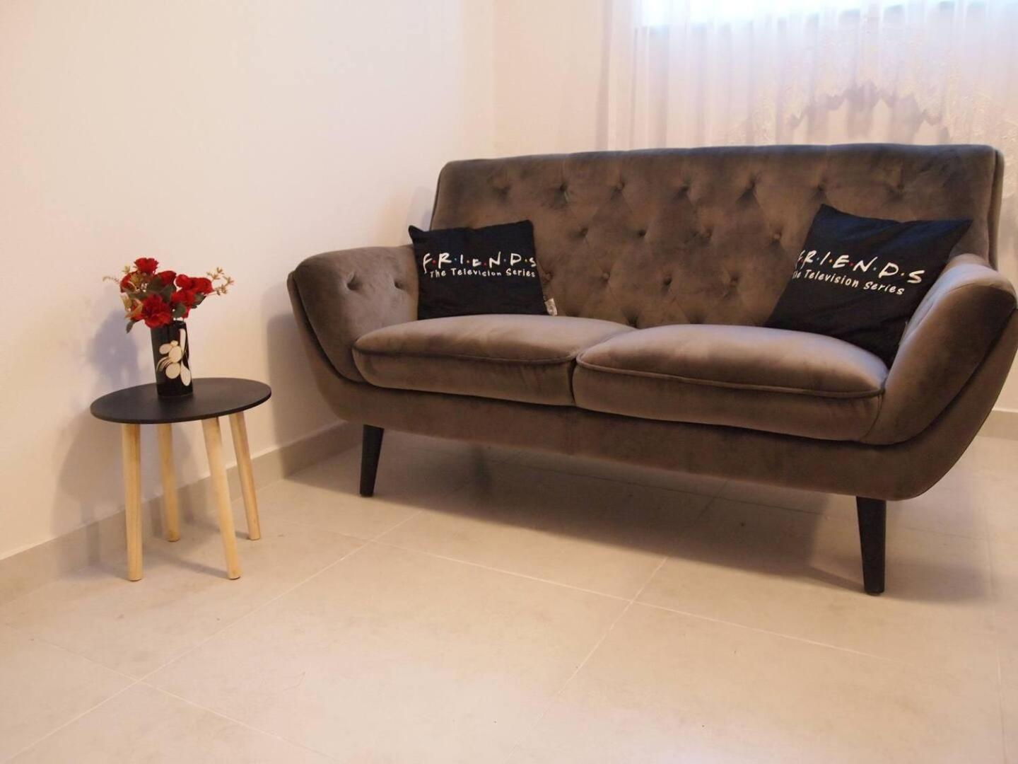 One-Bedroom Apartment - Photo 18