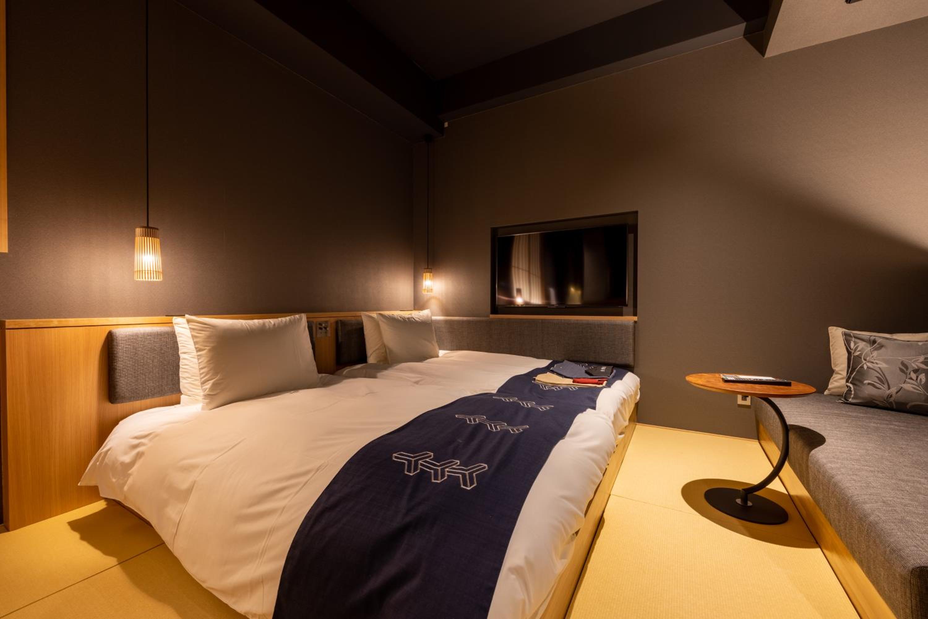 Deluxe Twin Room with Open-Air Bath - Photo 4