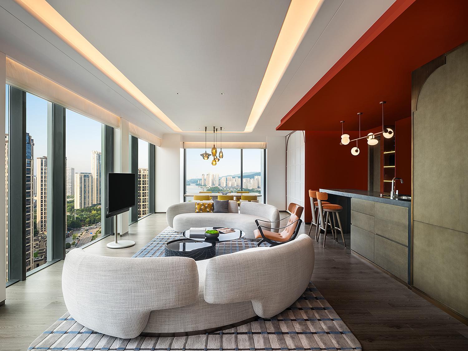 One-Bedroom King Suite