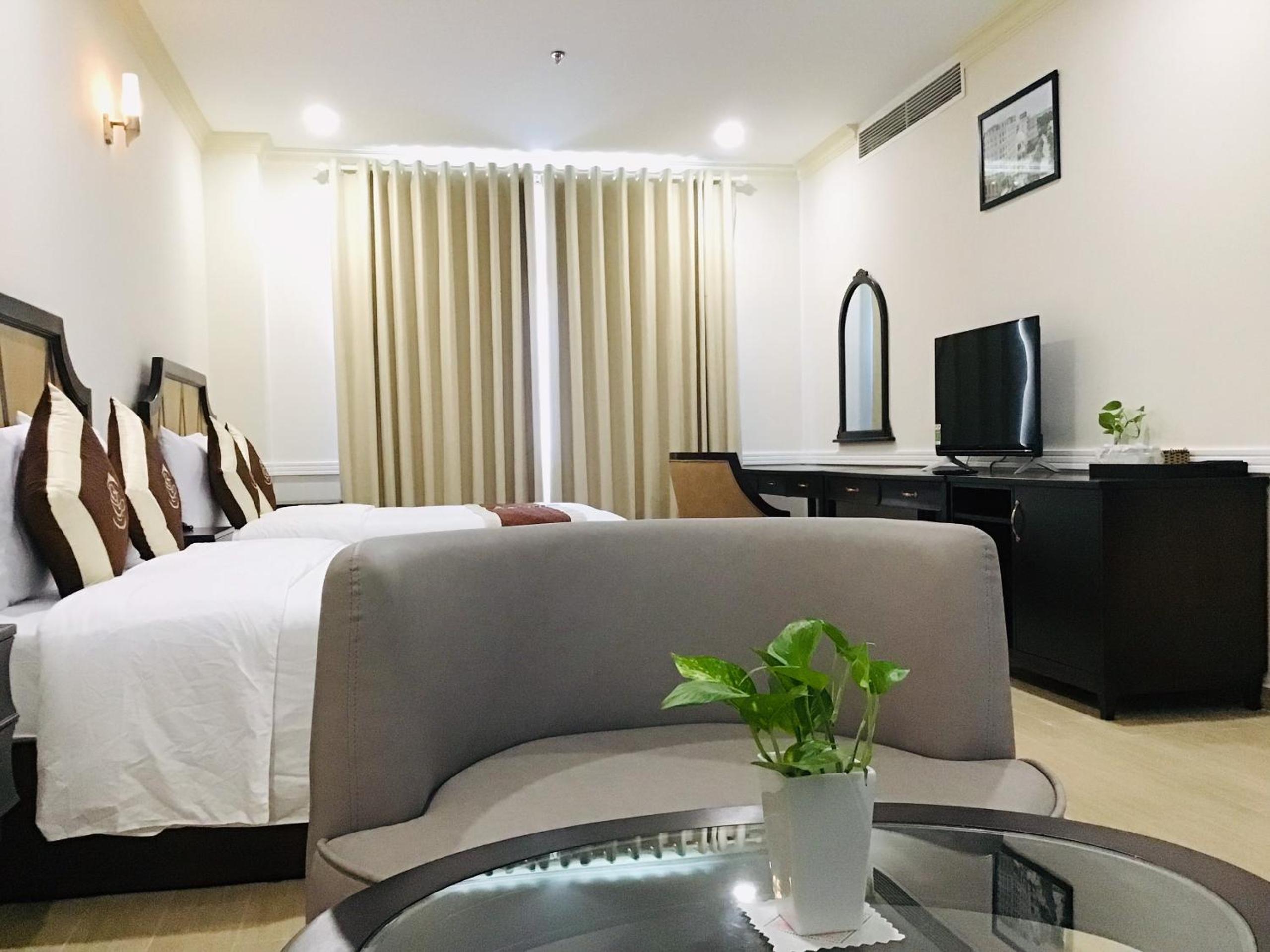 Deluxe Quadruple Room - Photo 4