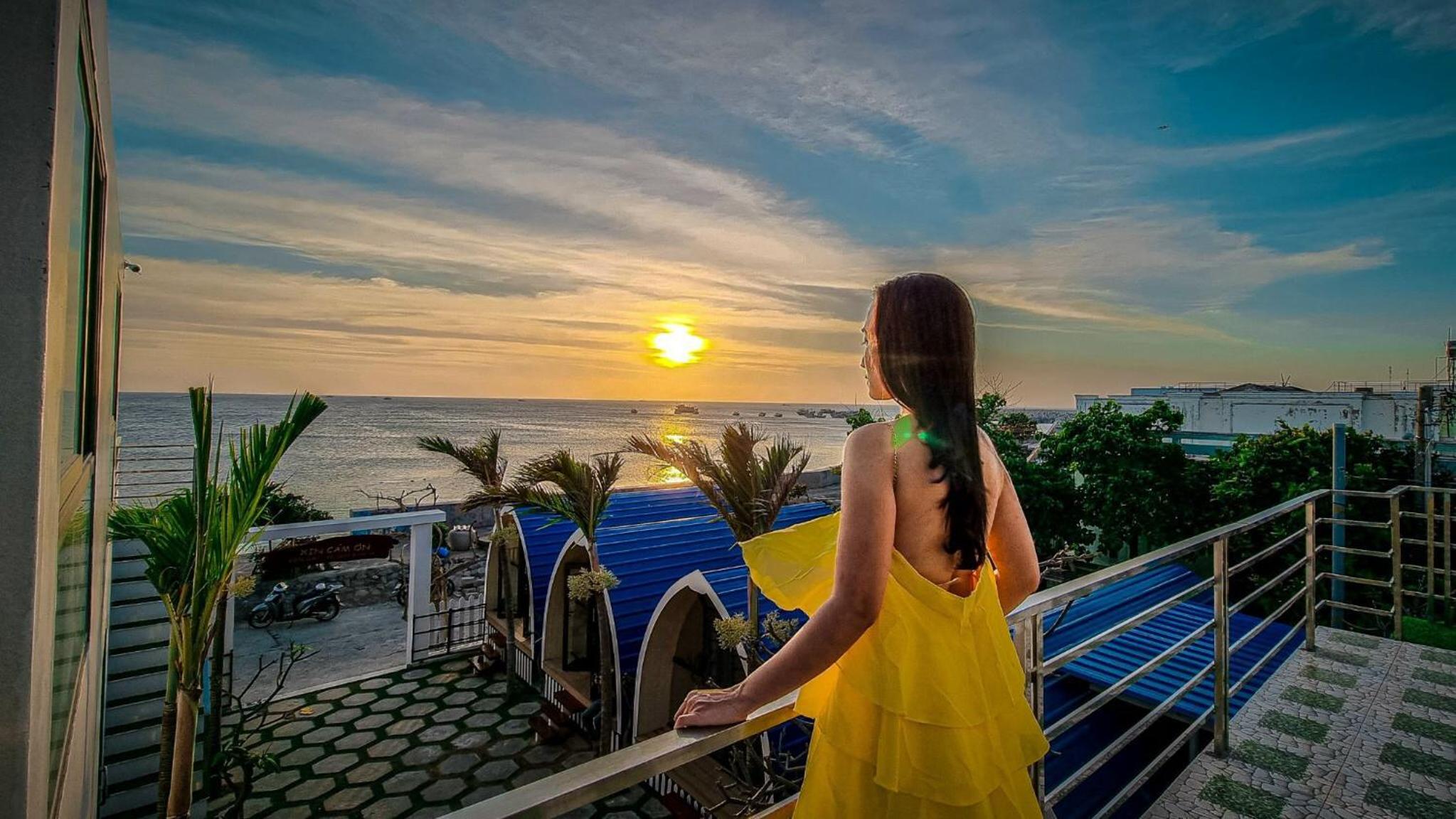 Deluxe Double Room with Sea View photo 3
