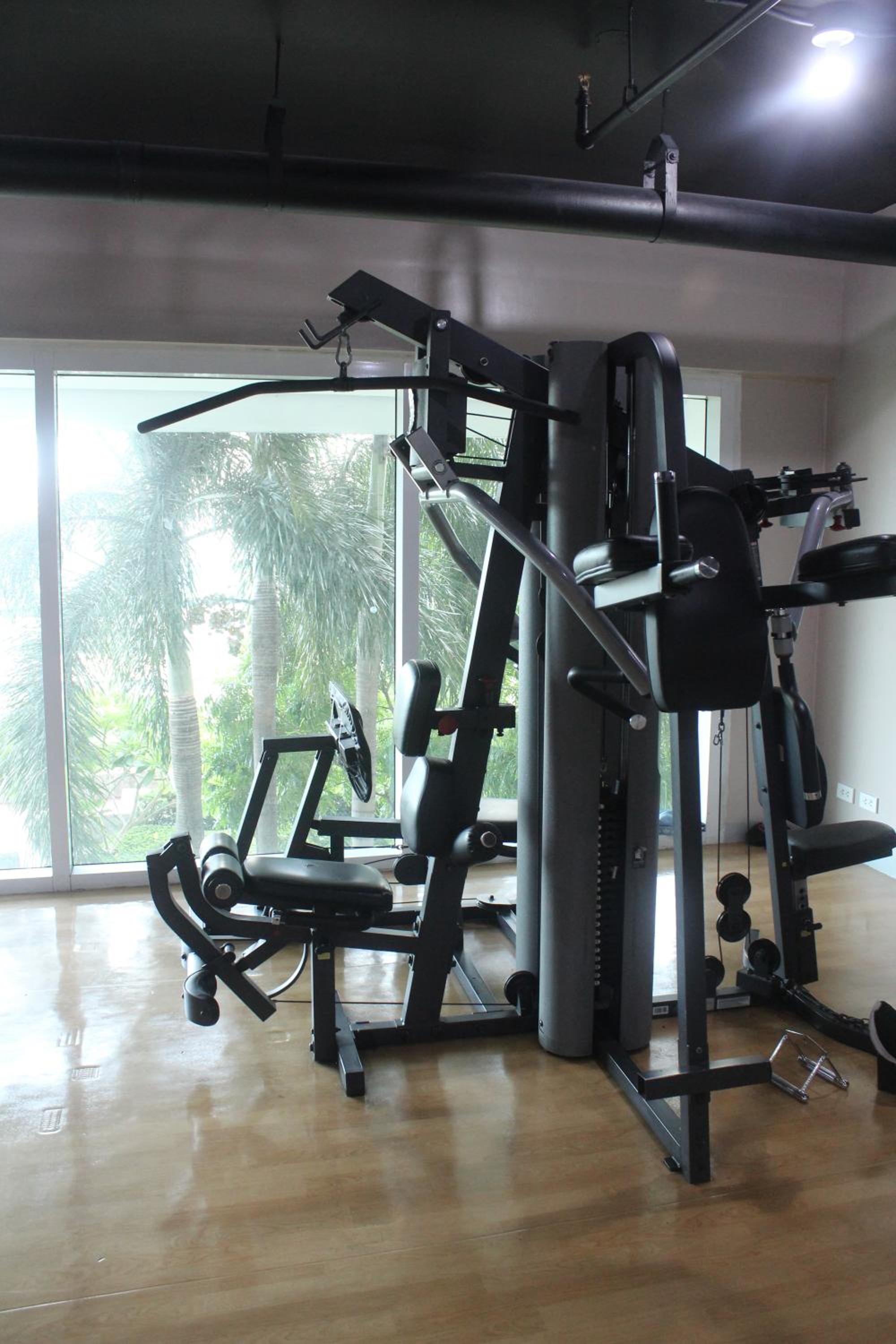Standard Studio - Photo 24