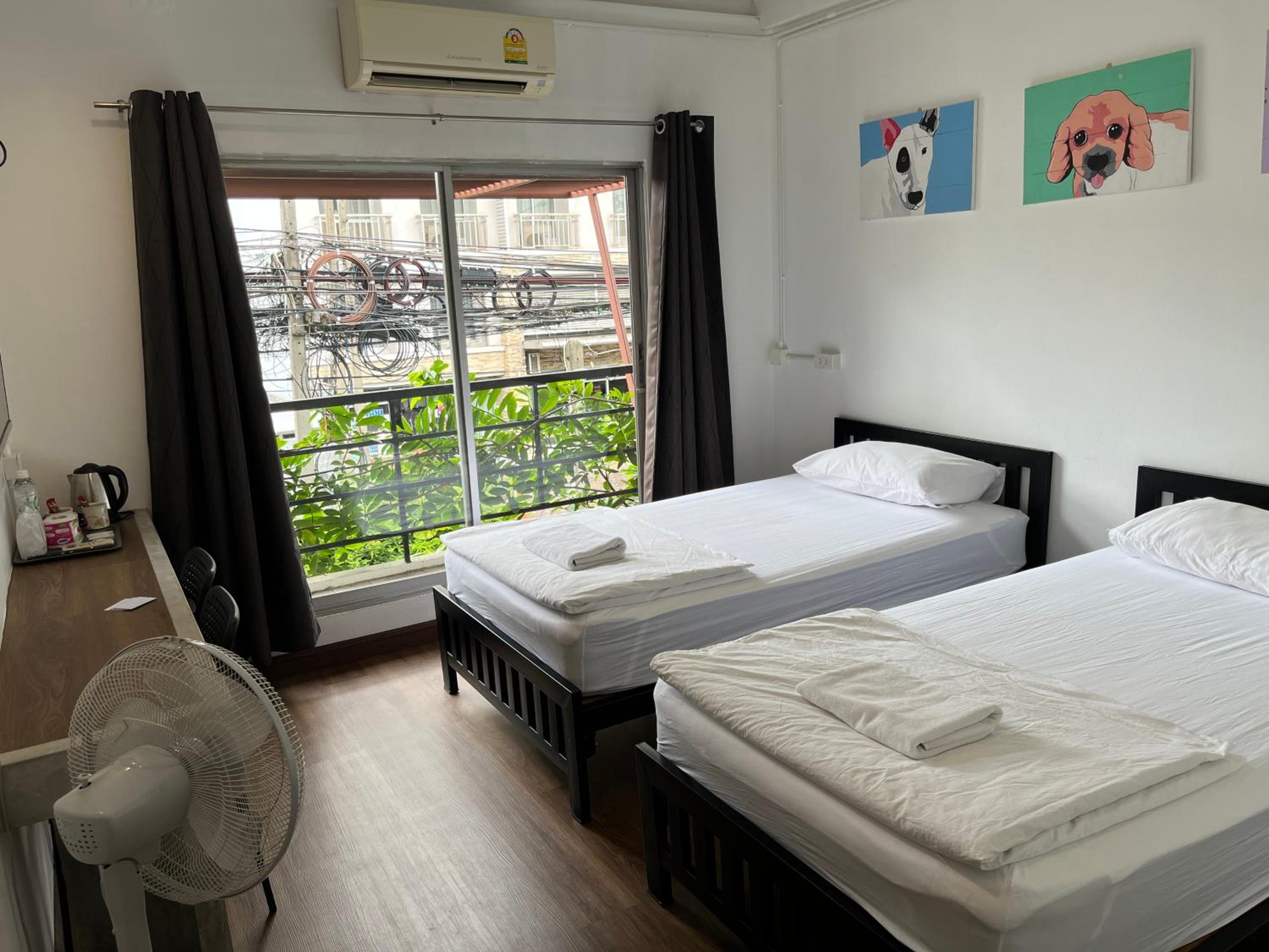 Twin room with City View - Second floor (Non-Smoking) photo 2