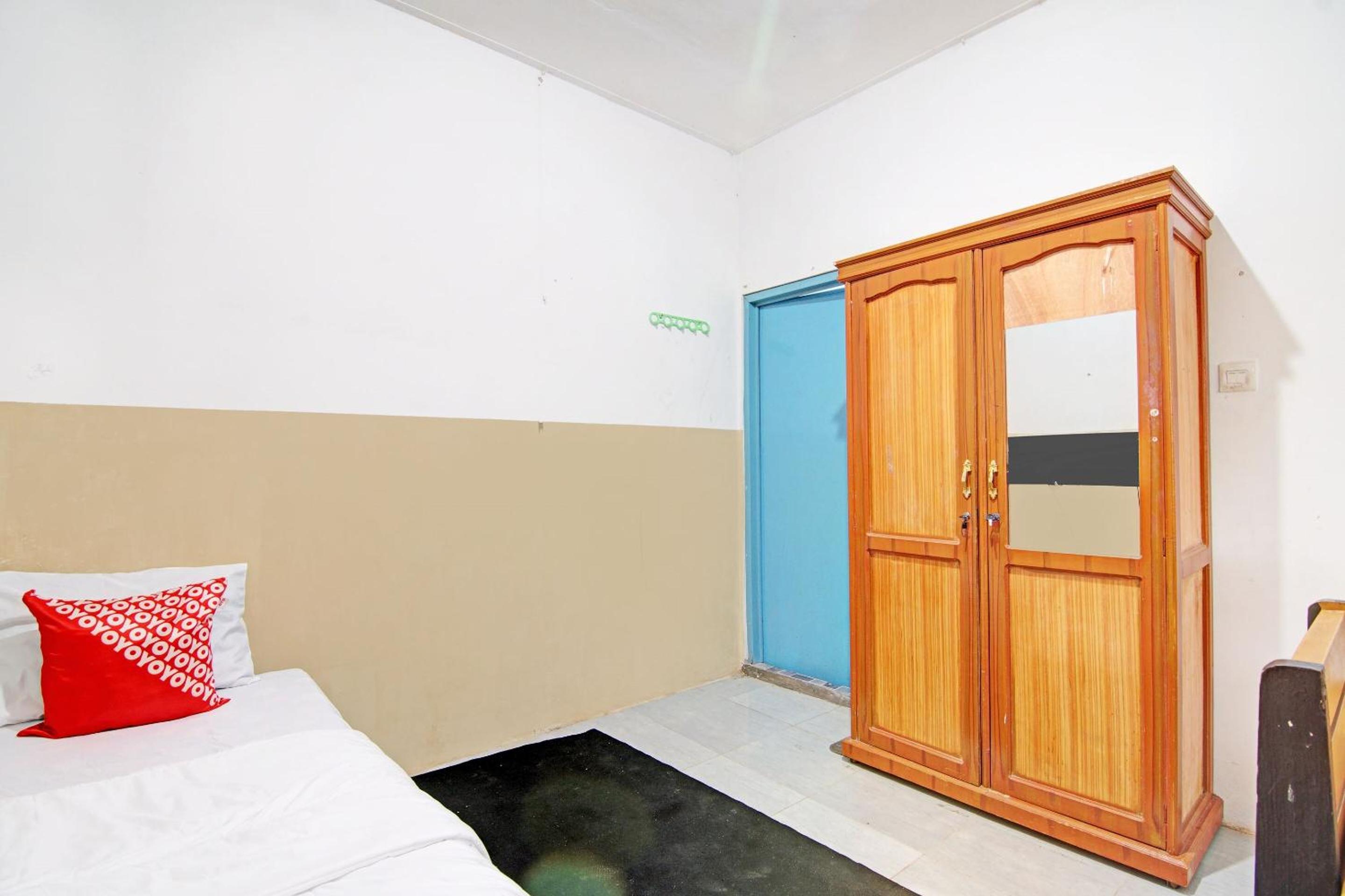 Deluxe Single Room photo 3