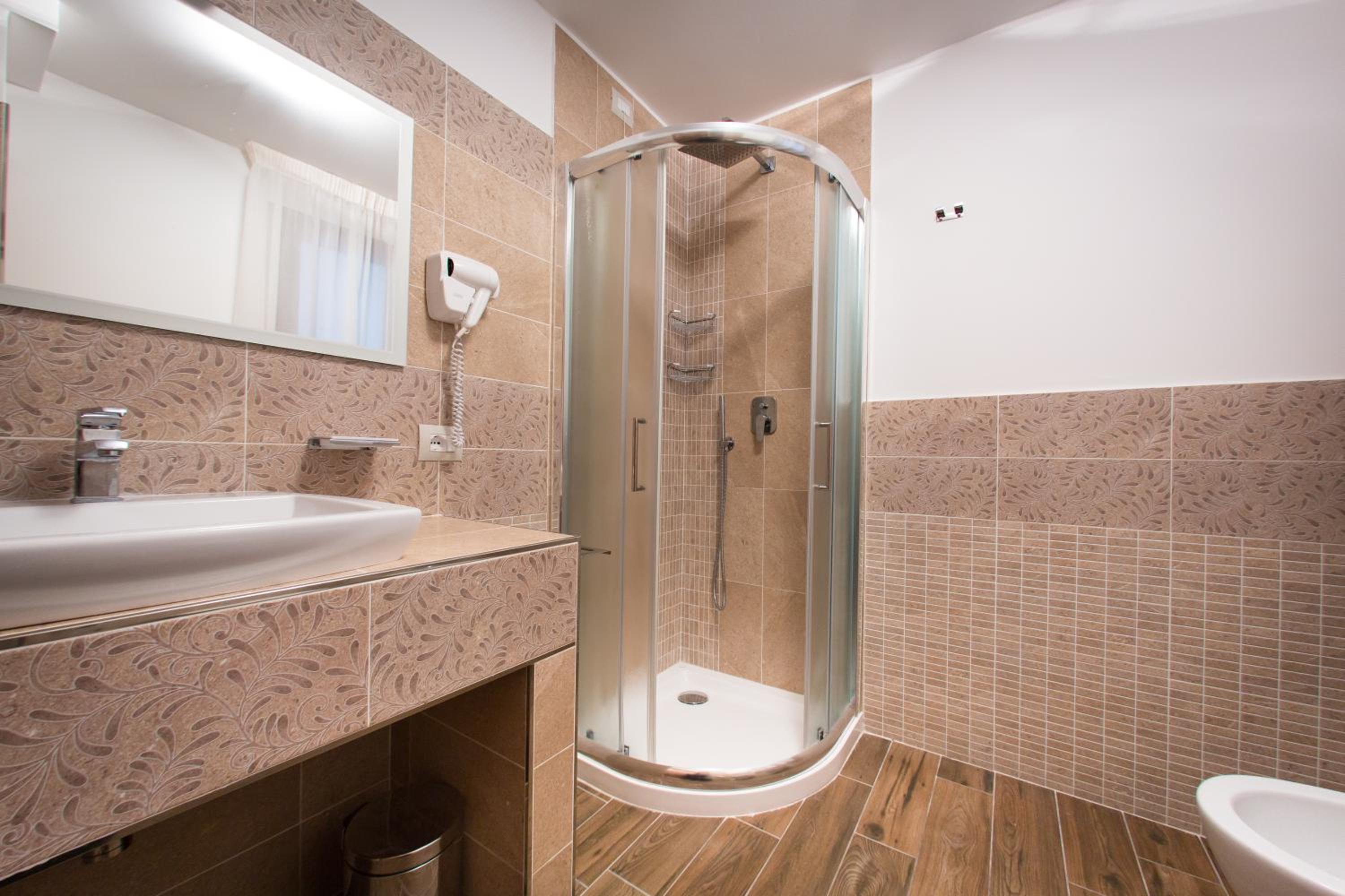 Double or Twin Room photo 2
