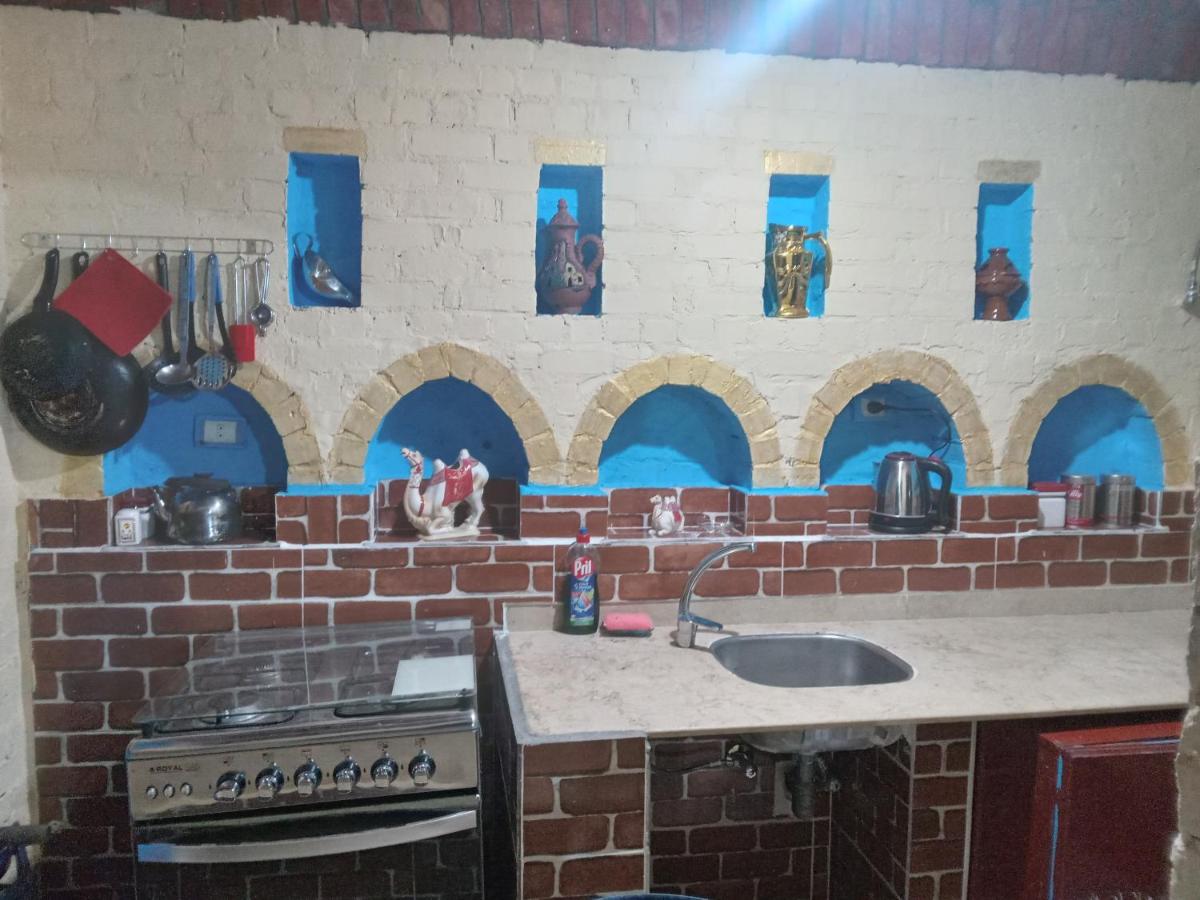 One-Bedroom House - Photo 21