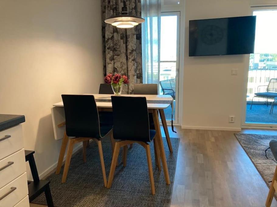 Studio Apartment photo 3