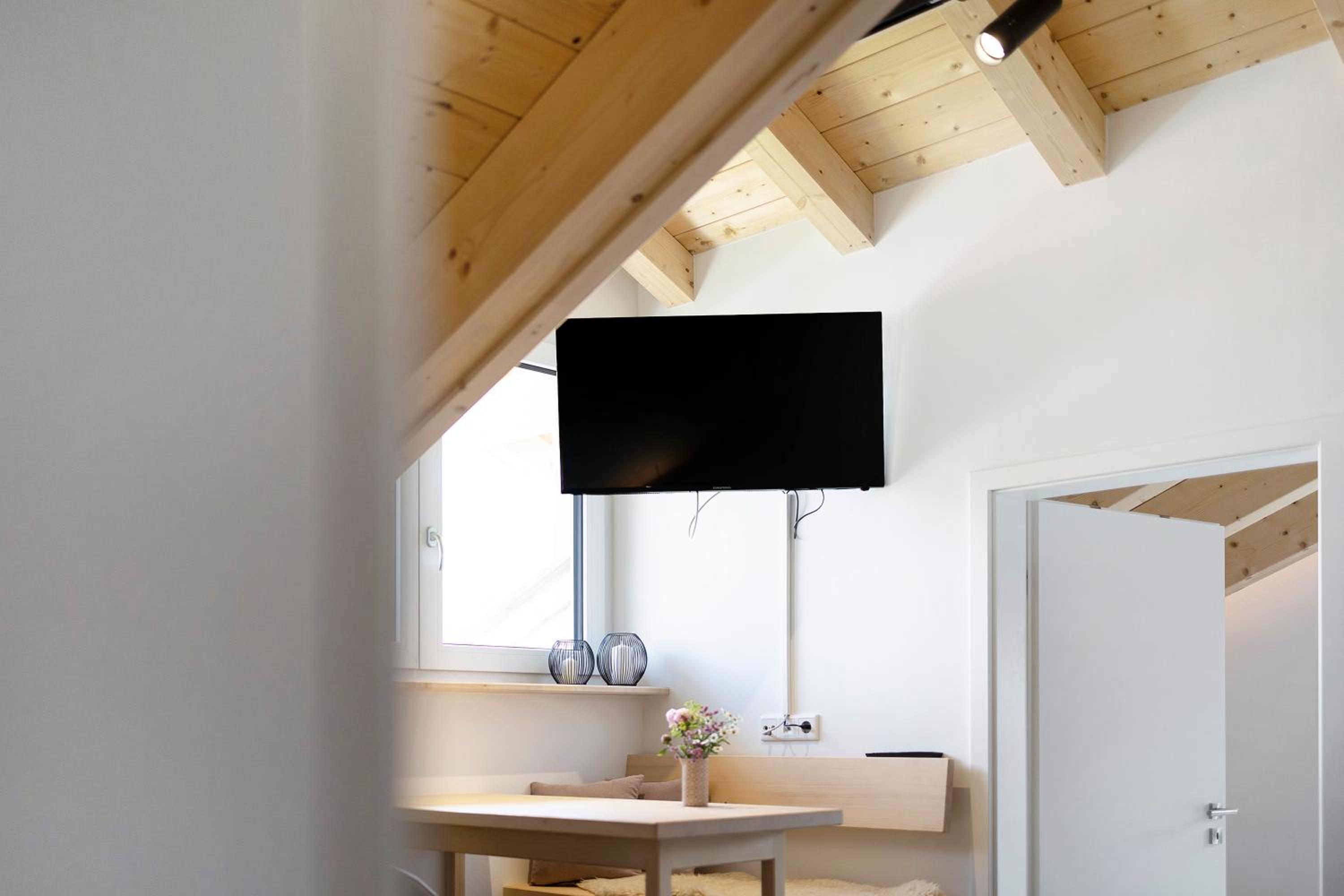 Superior One-Bedroom Apartment with Balcony photo 1