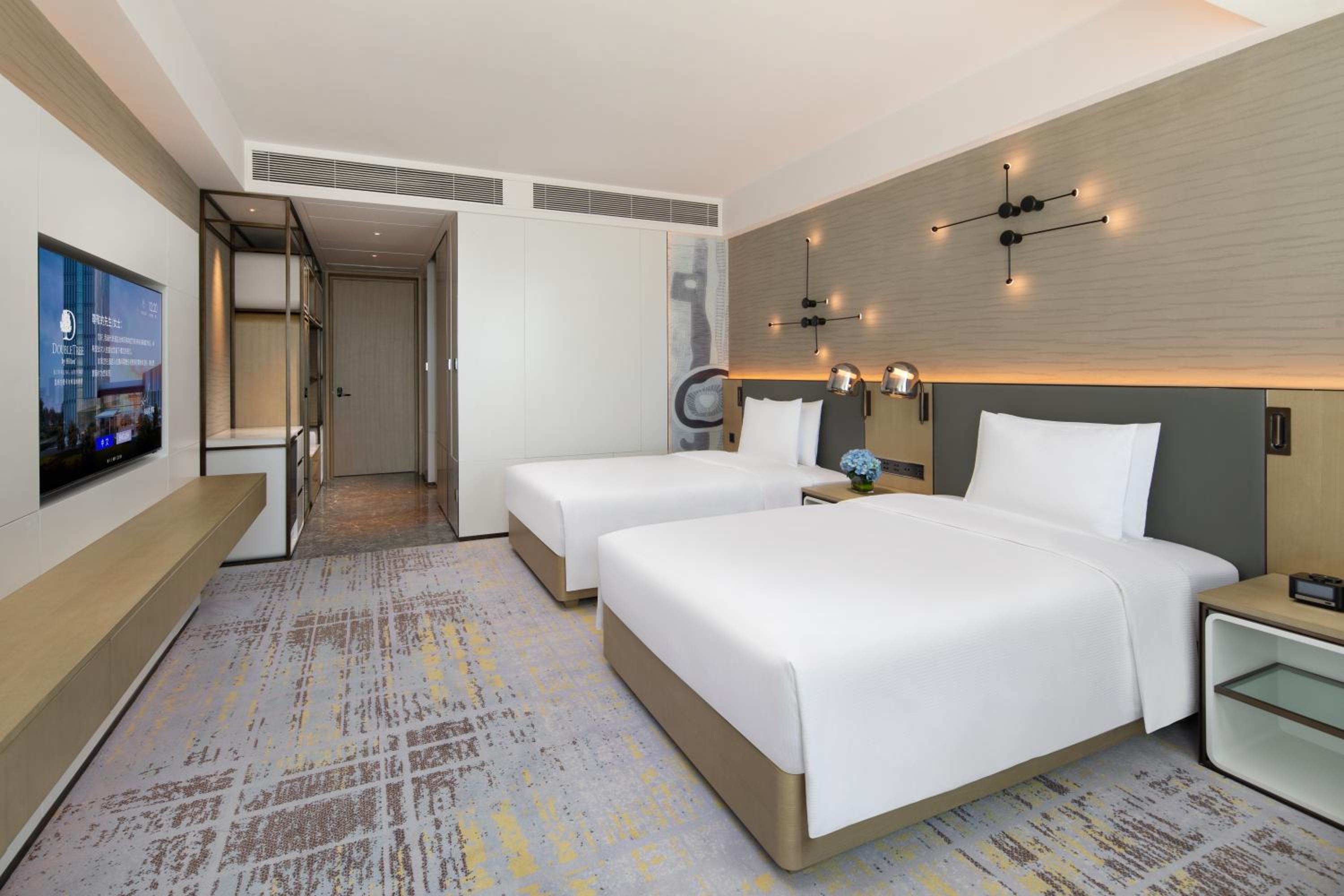 Twin Room - High Floor