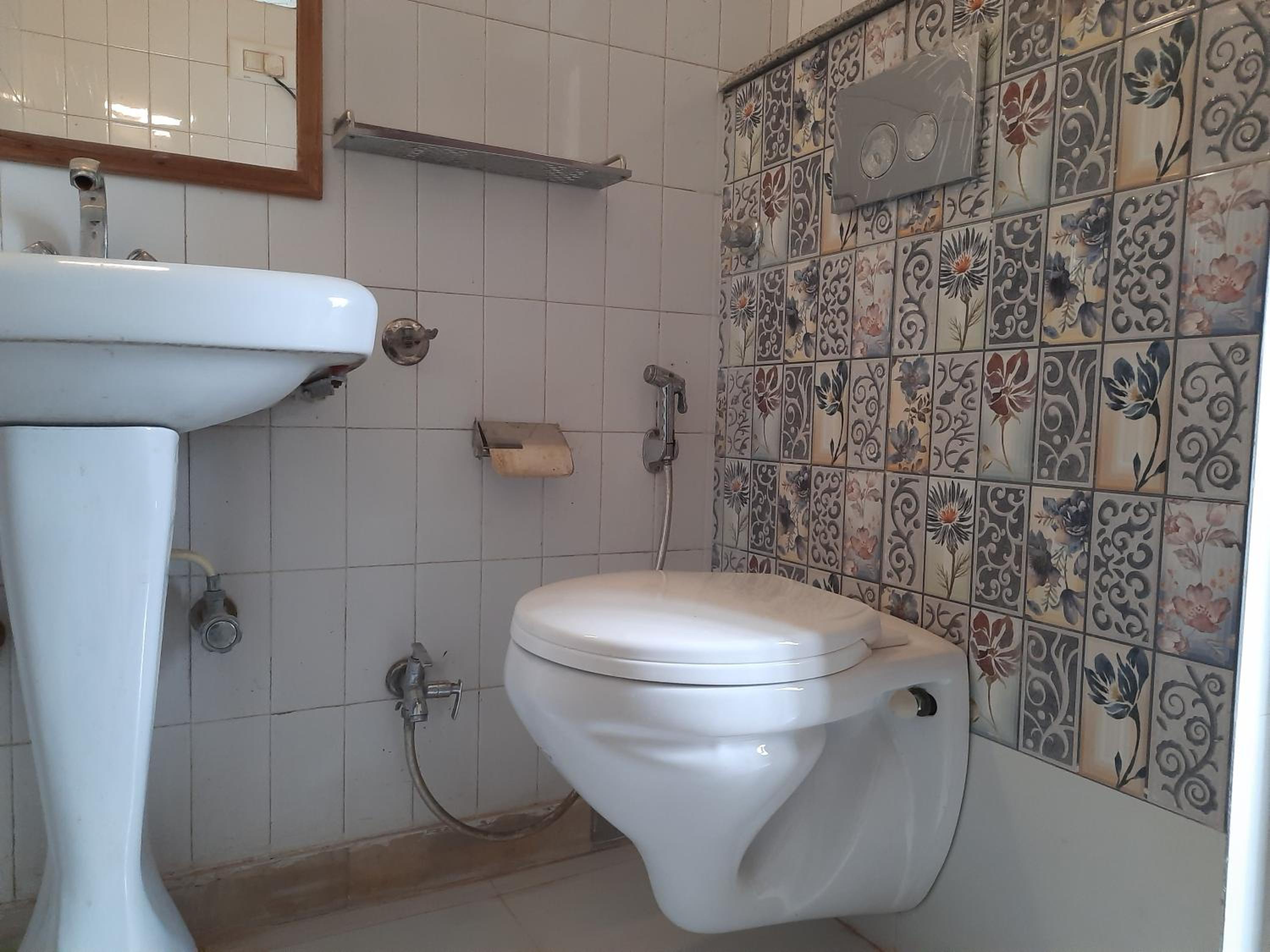 Triple Room with Balcony - Photo 2