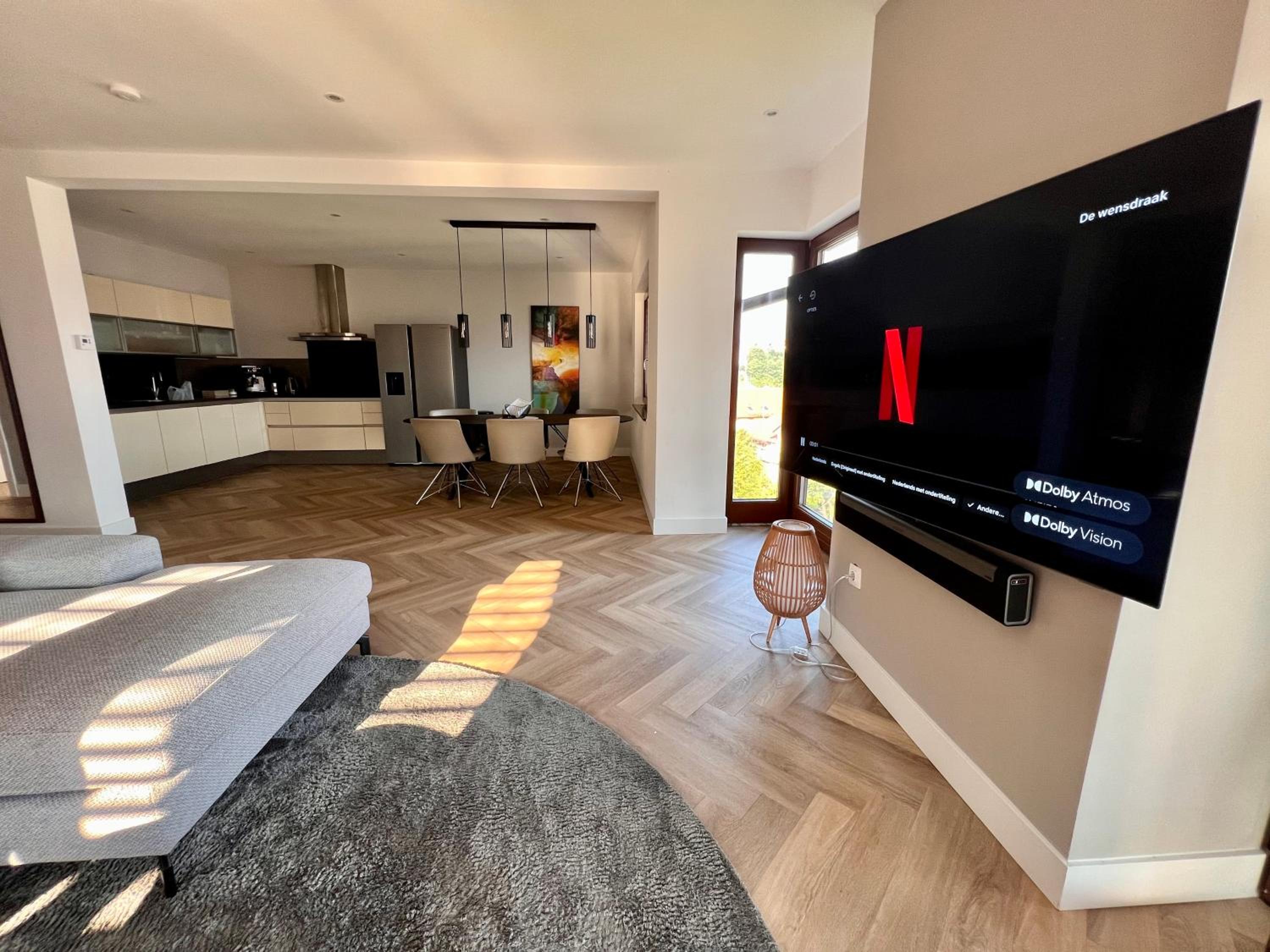 Penthouse Deluxe Apartment