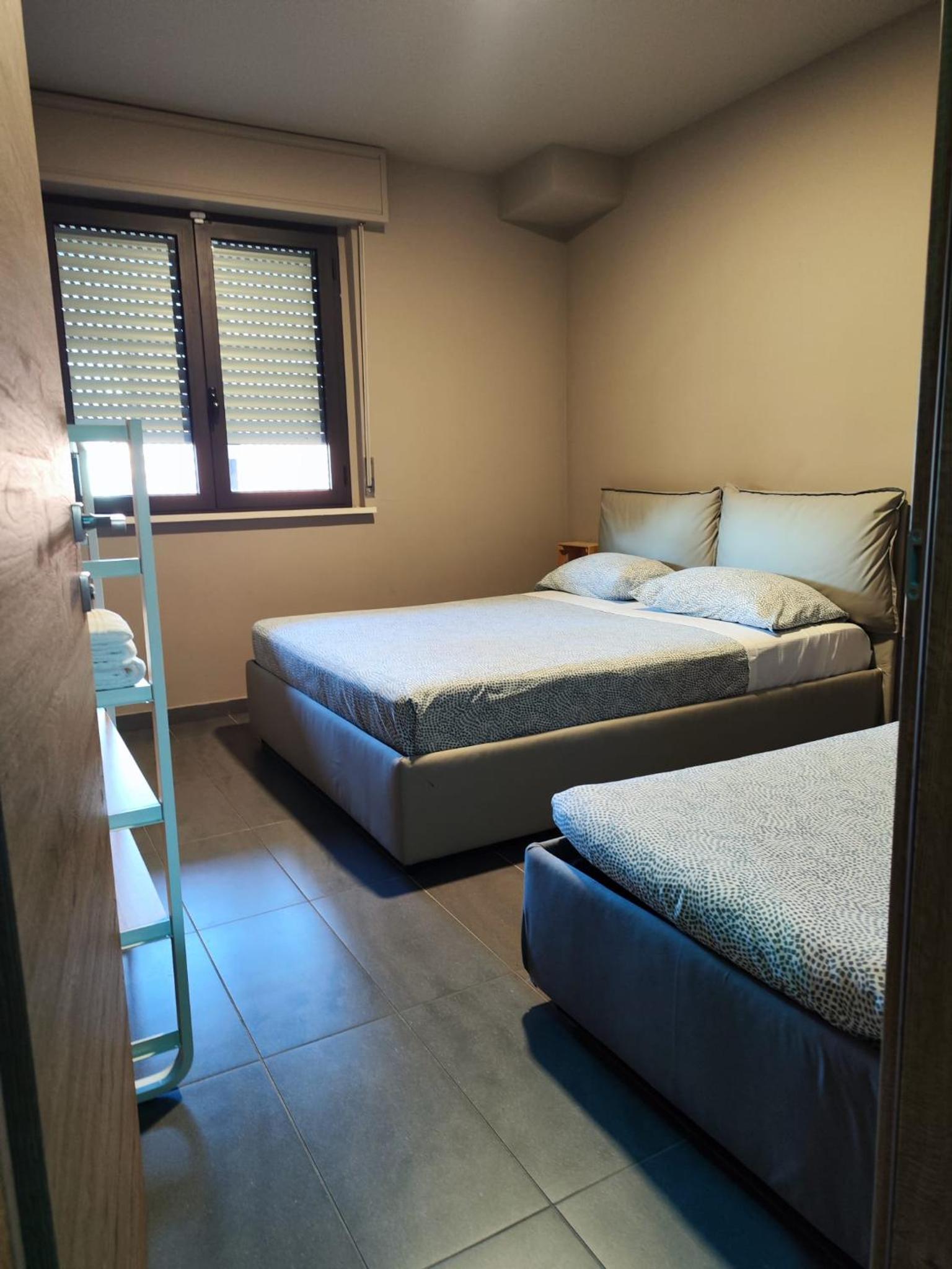 Two-Bedroom Apartment - Photo 4