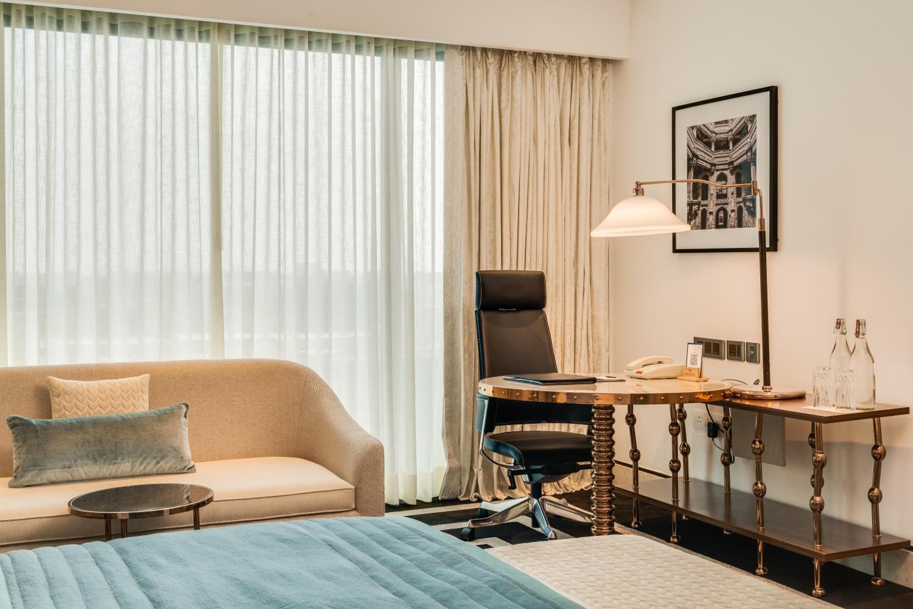 King Room with City View - Club Level - Photo 1