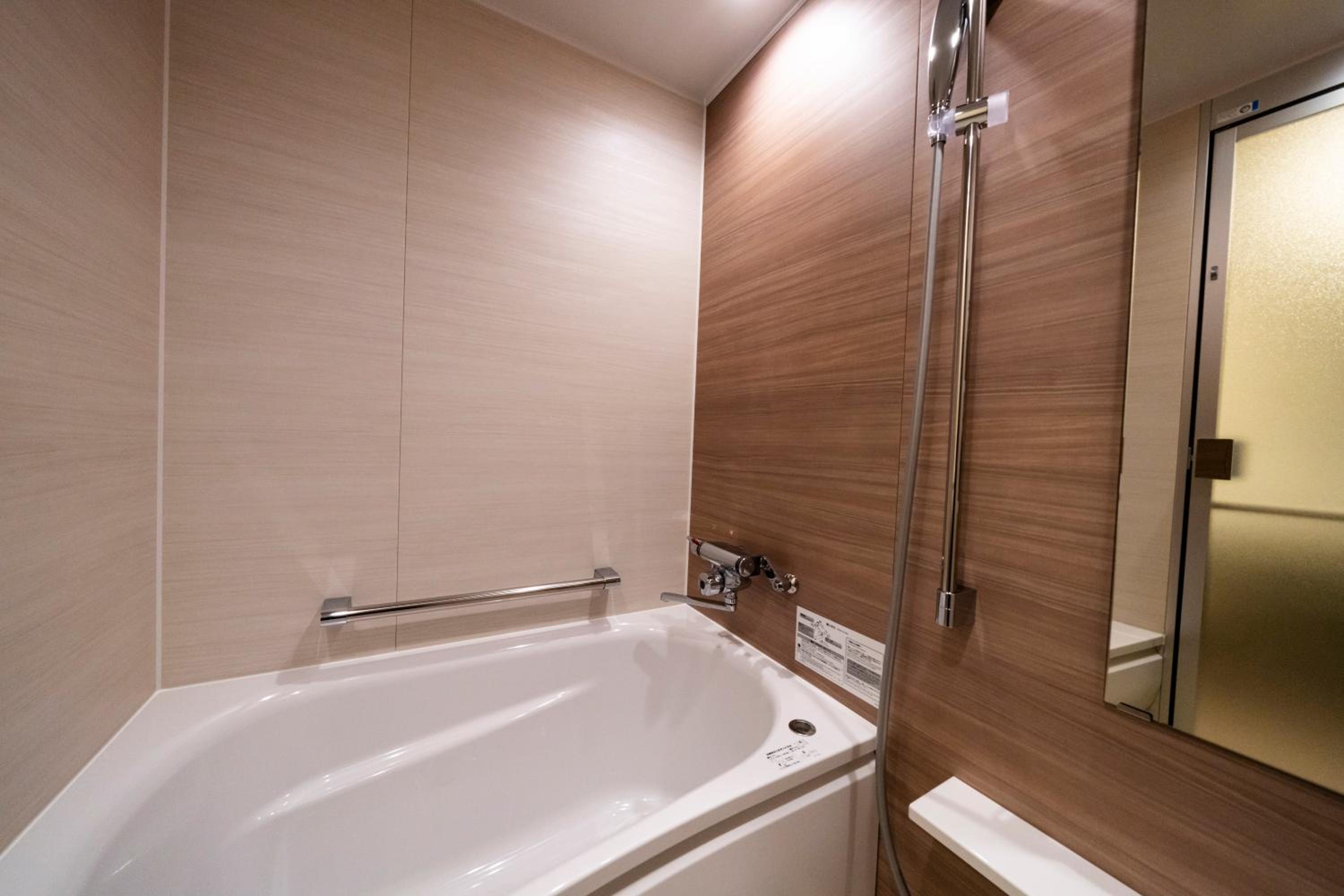 Standard Twin Room - Photo 4