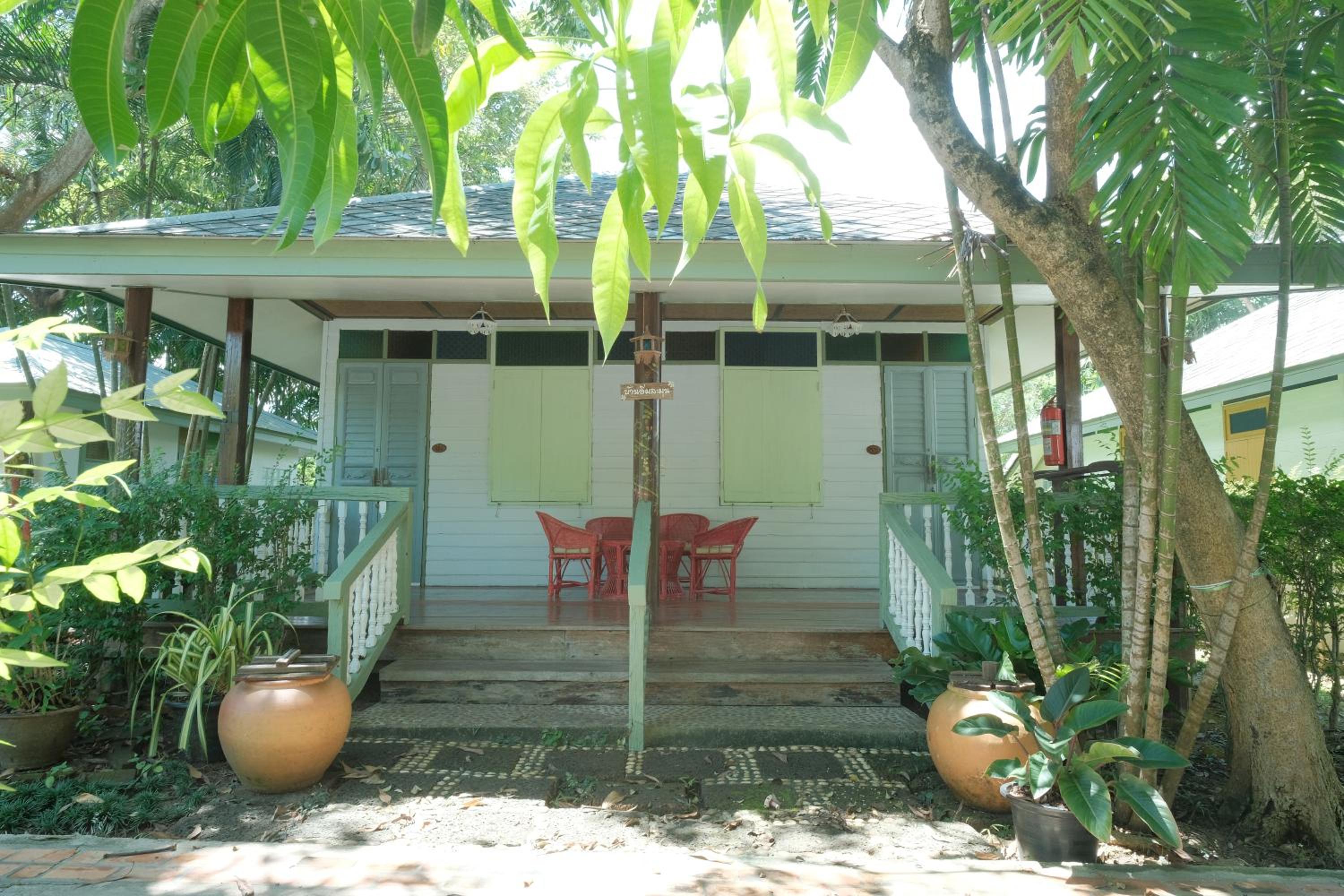 Family Room with Garden View photo 3