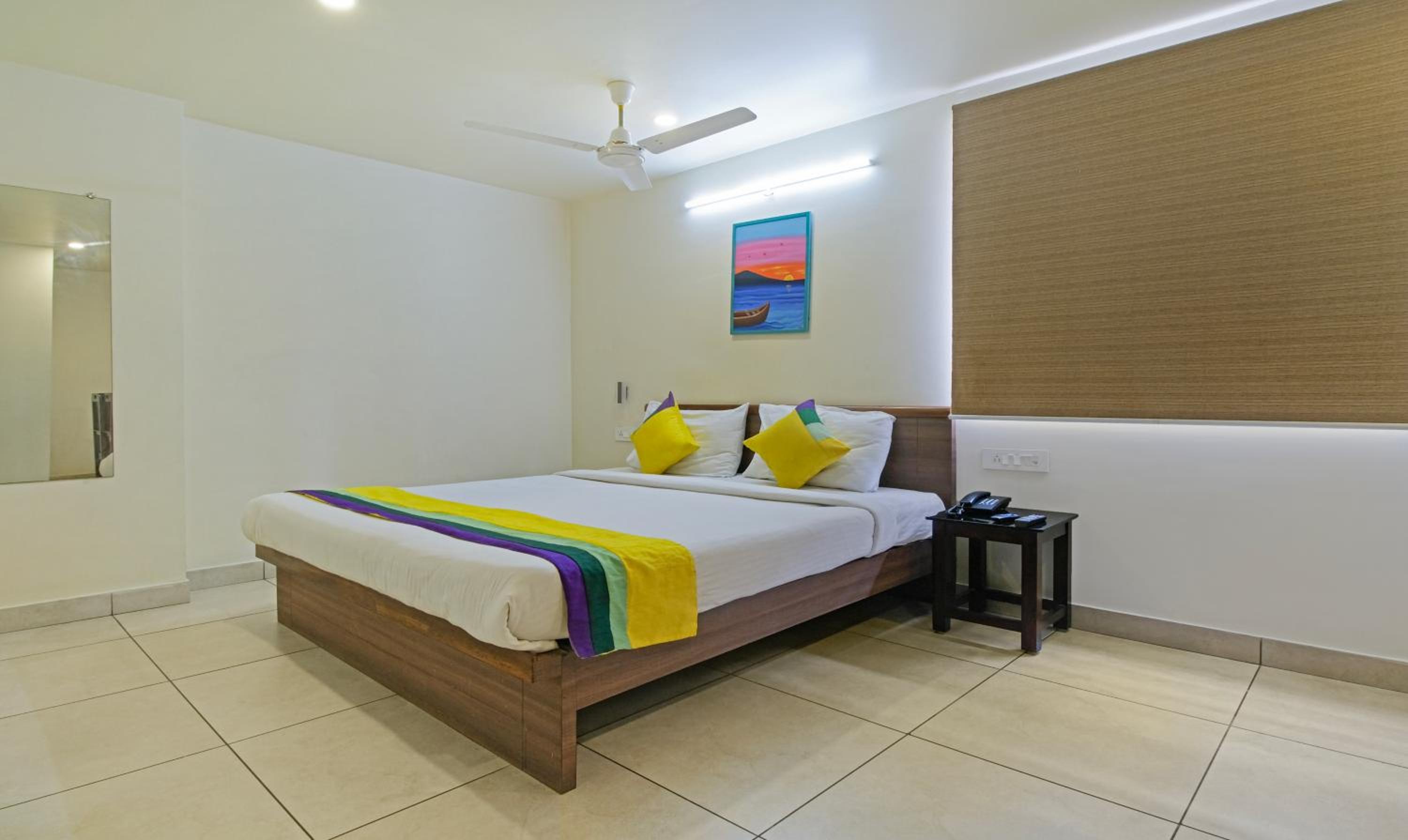 [Sanitized] Deluxe Double Room photo 1