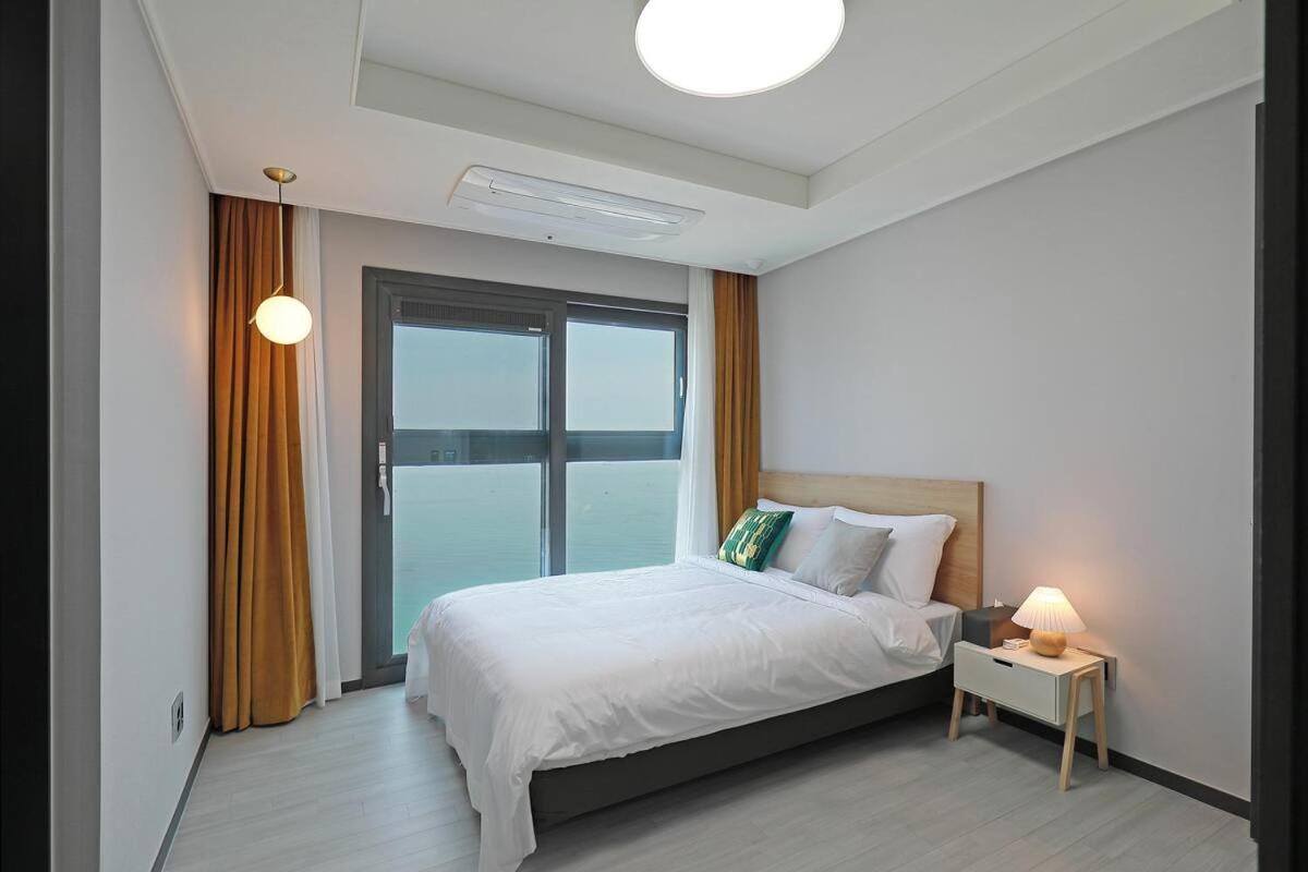 Junior Suite with Ocean View - Photo 1