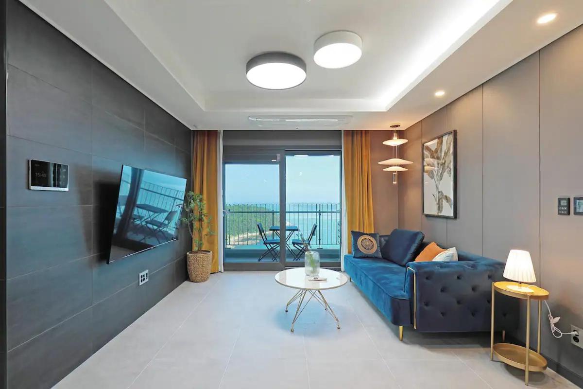 Junior Suite with Ocean View - Photo 6