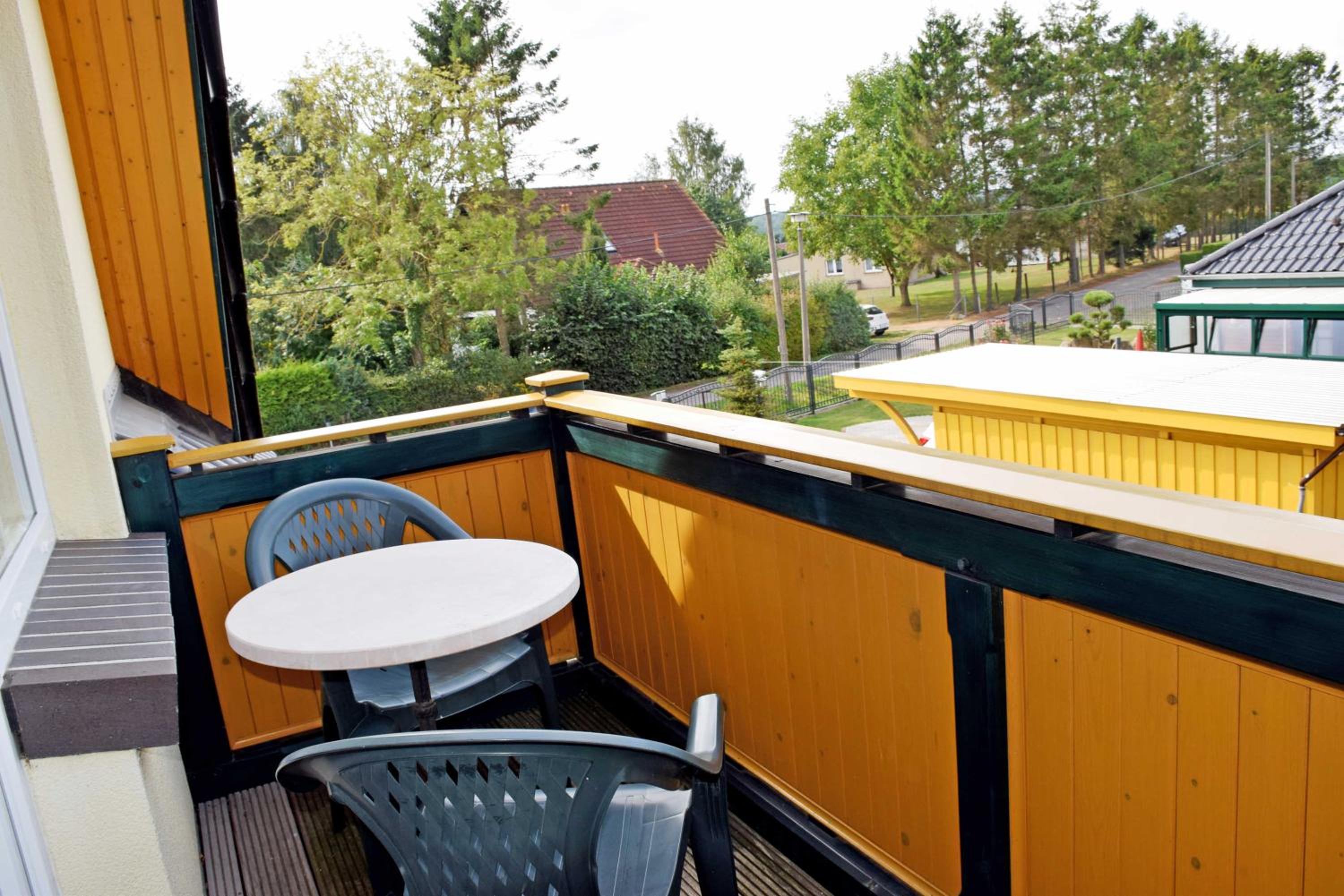 One-Bedroom Apartment with Balcony photo 2