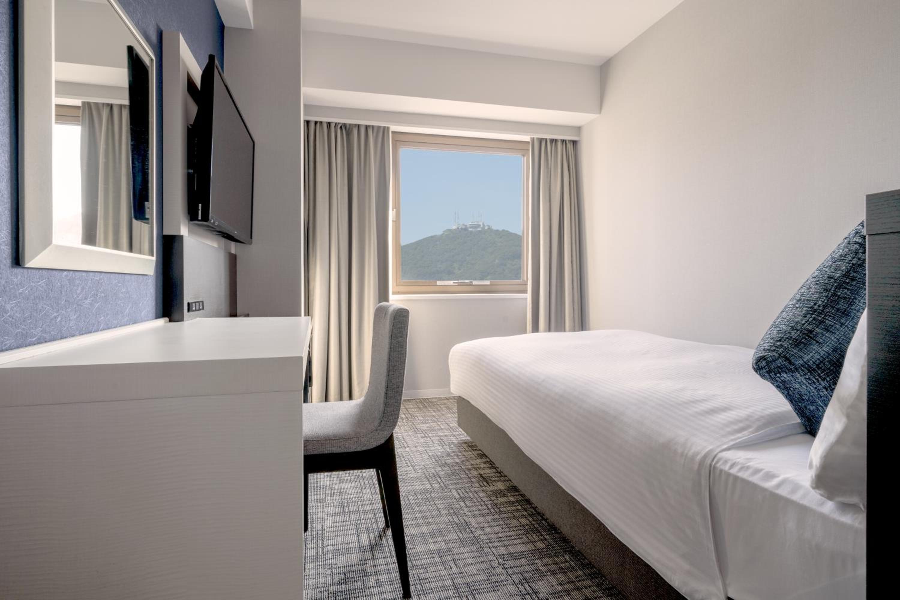 Premier Single Room - Non-Smoking - Photo 5
