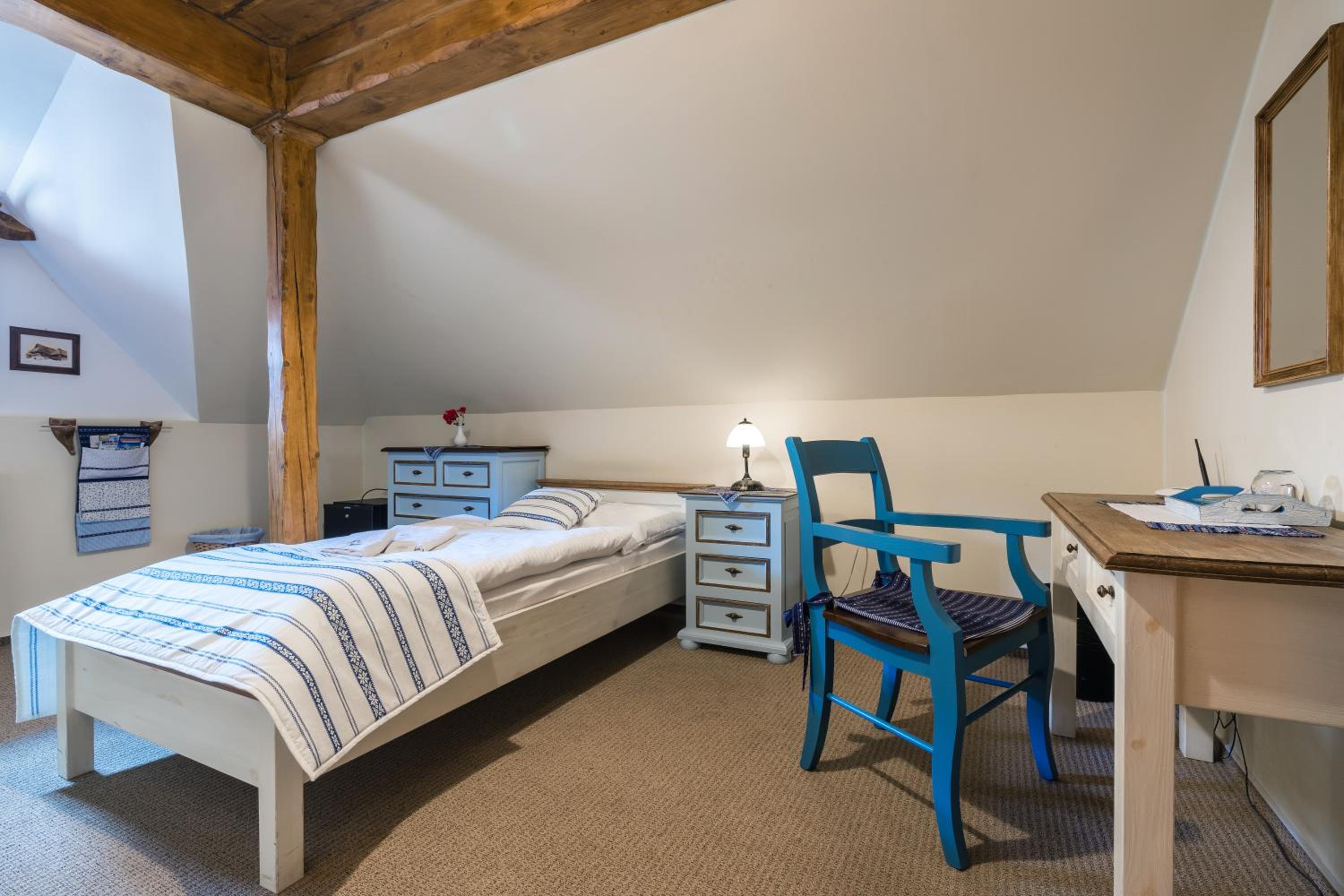 Single Room