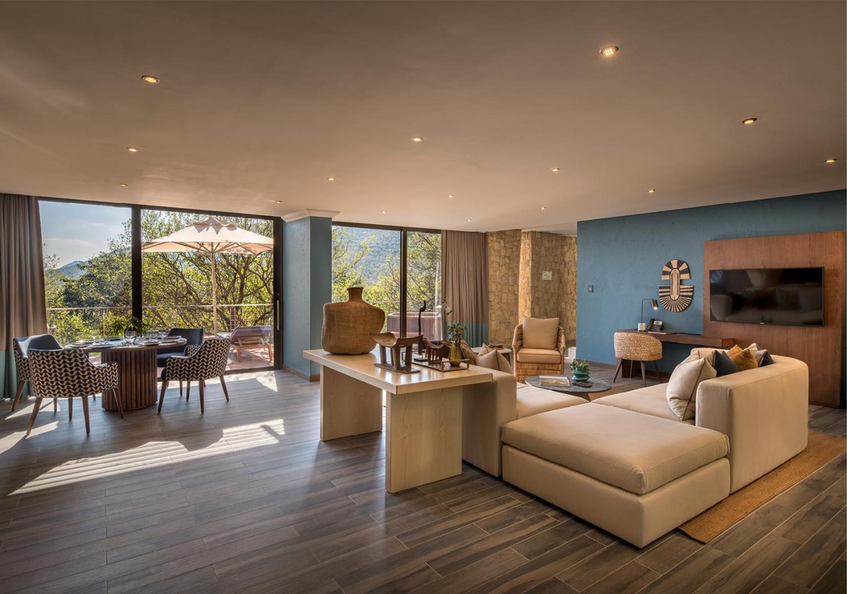 Luxury Suite with 2 Game Drives - Photo 4