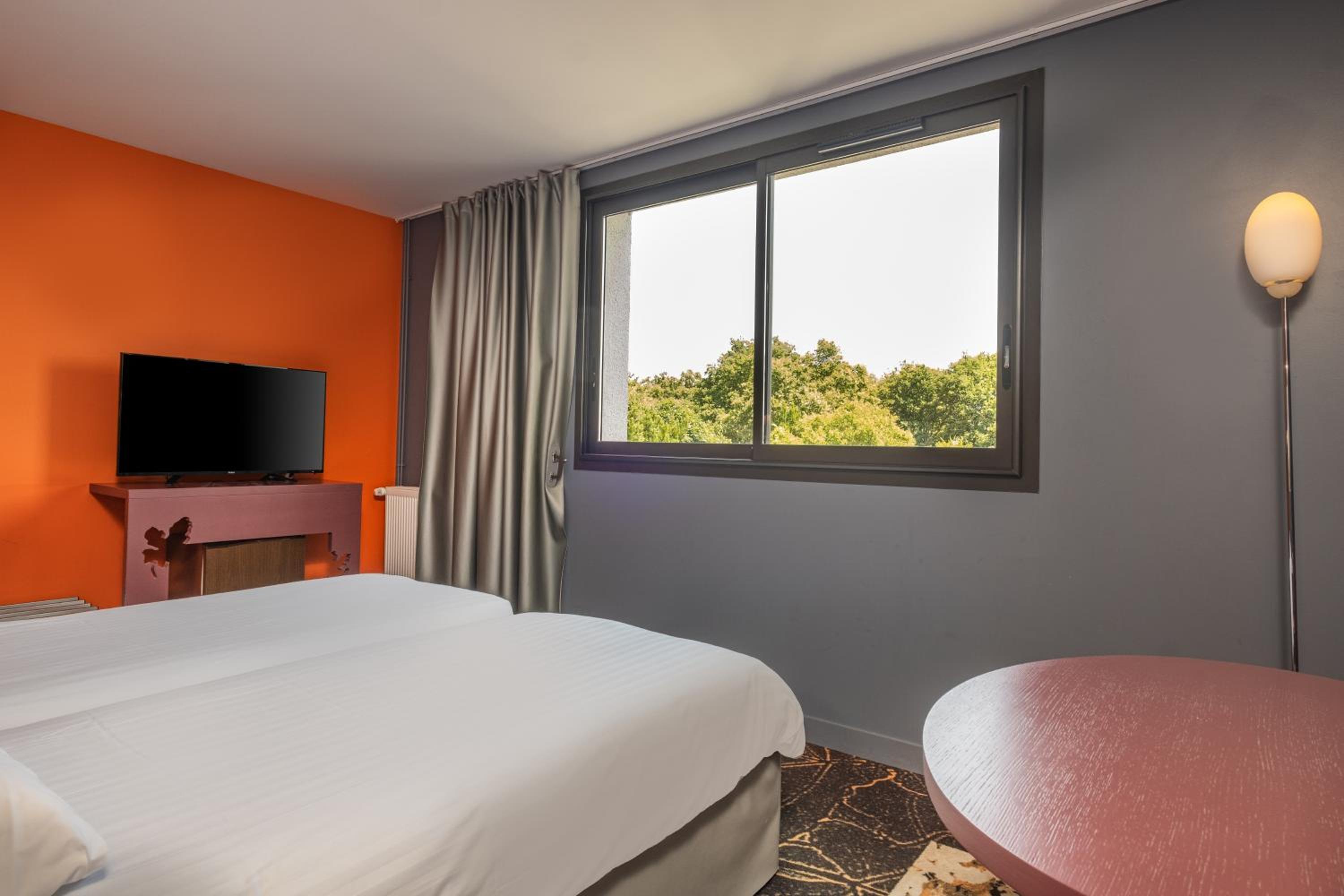 Superior Twin Room - Photo 1