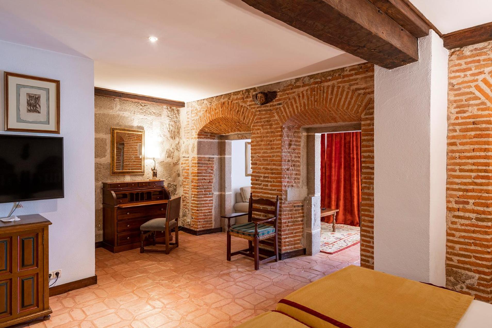 Superior Double Room - Photo 3