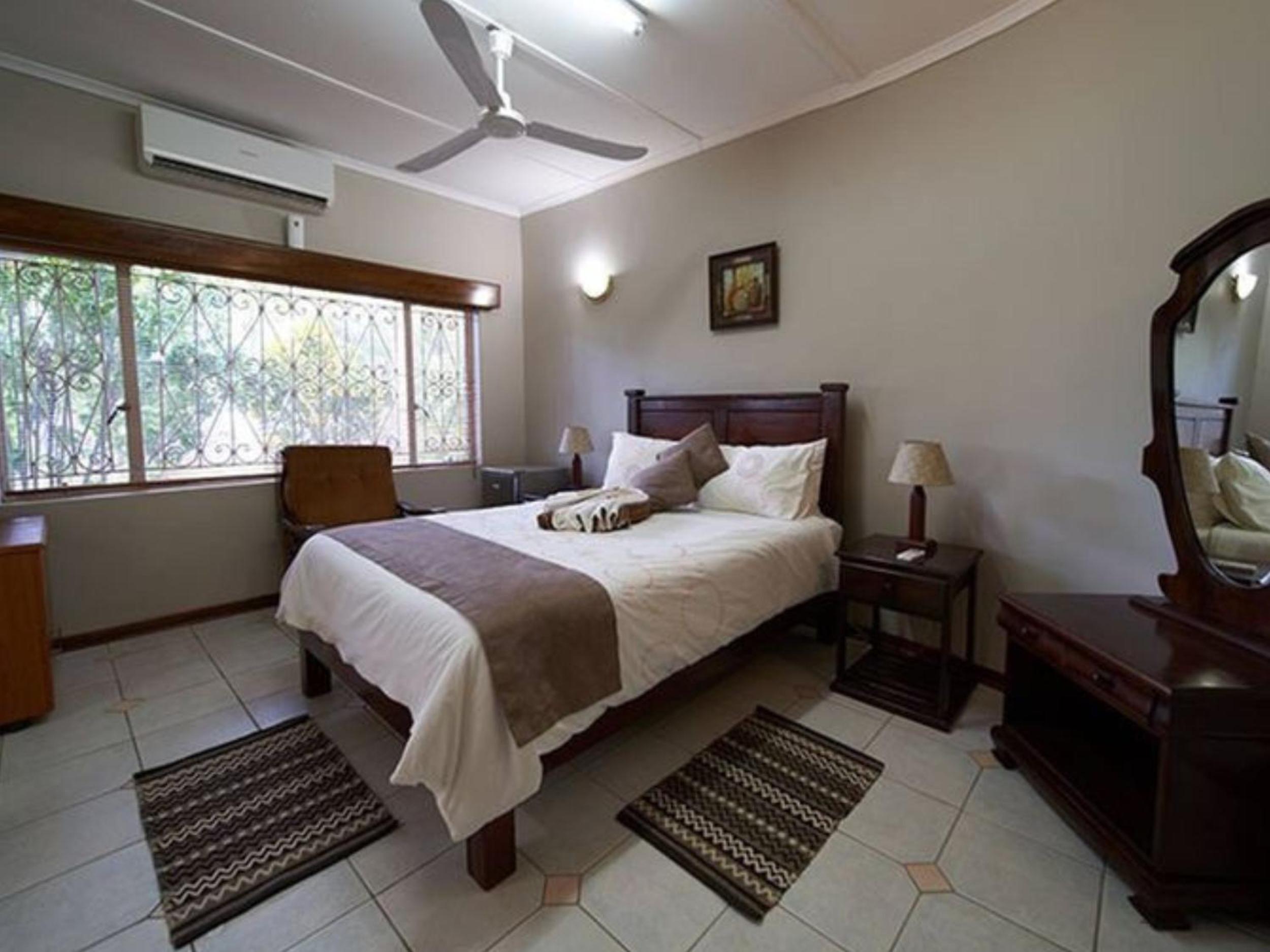 Double or Twin Room photo 2