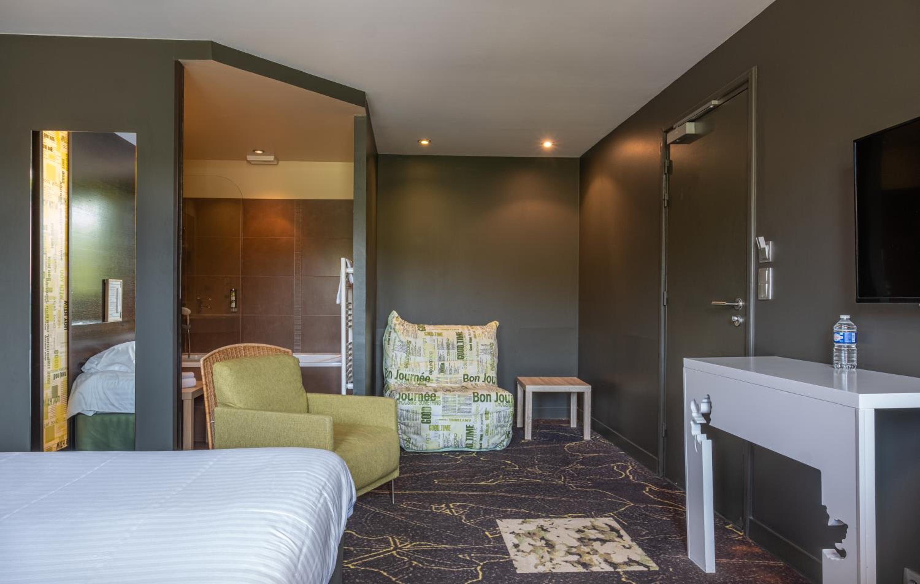 Junior Suite - Photo 1