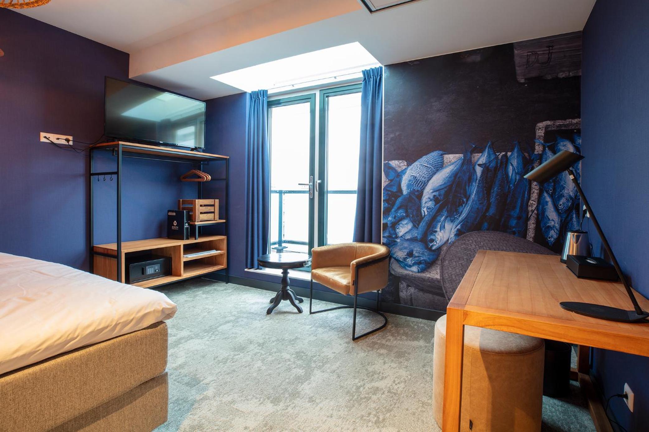 Superior Double Room with Balcony - Photo 6