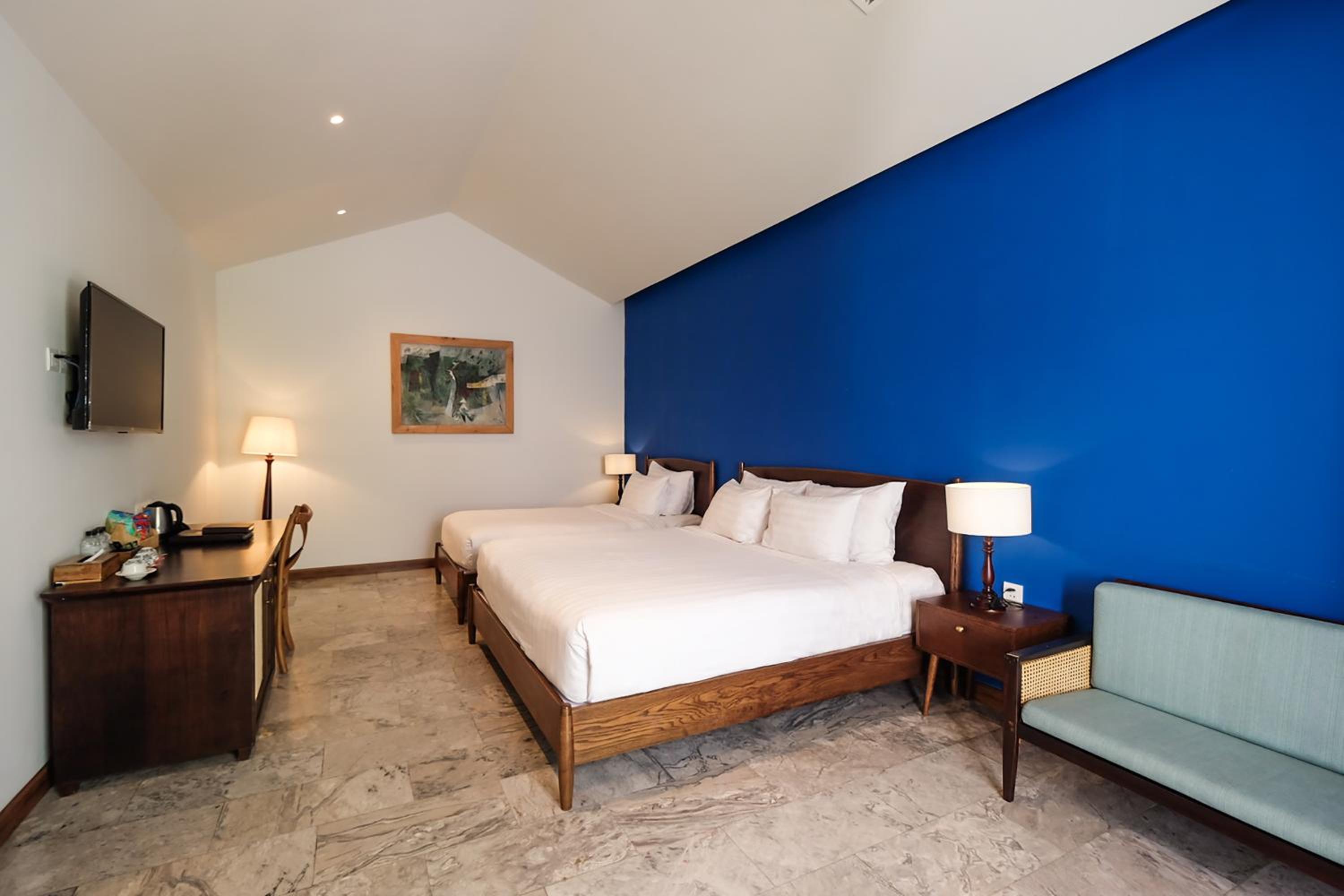 Triple Room with Pool View