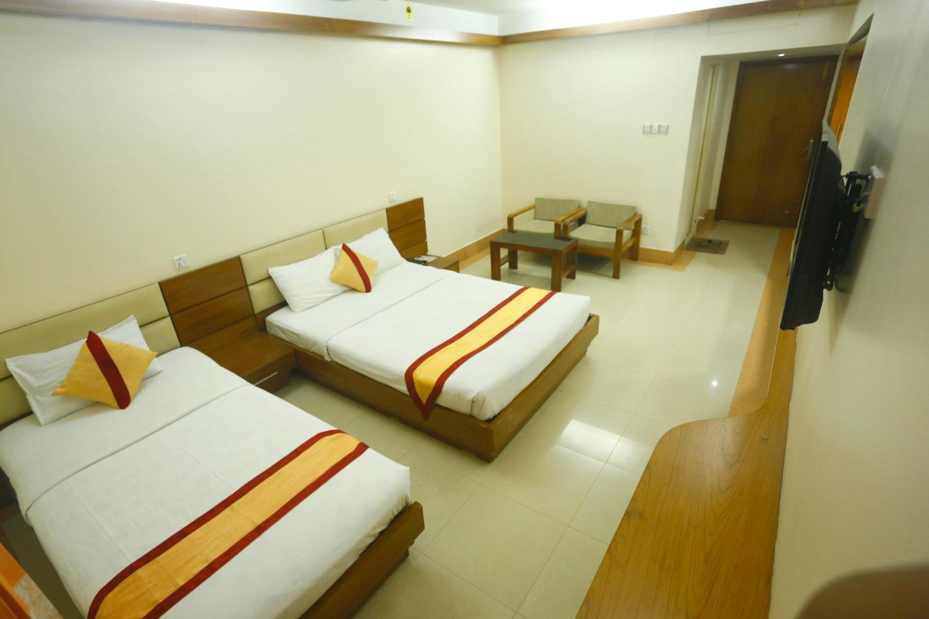 Deluxe Triple Room photo 2
