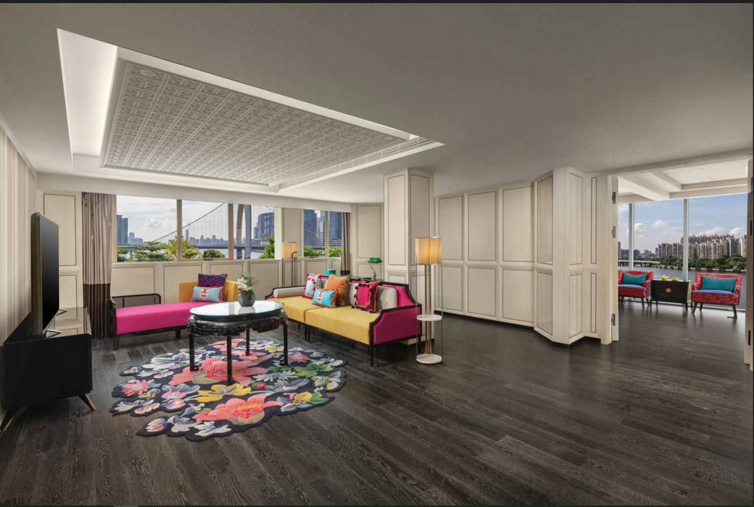 1 King 1 Bdrm Suite Living Dining Area River View thumbnail 5