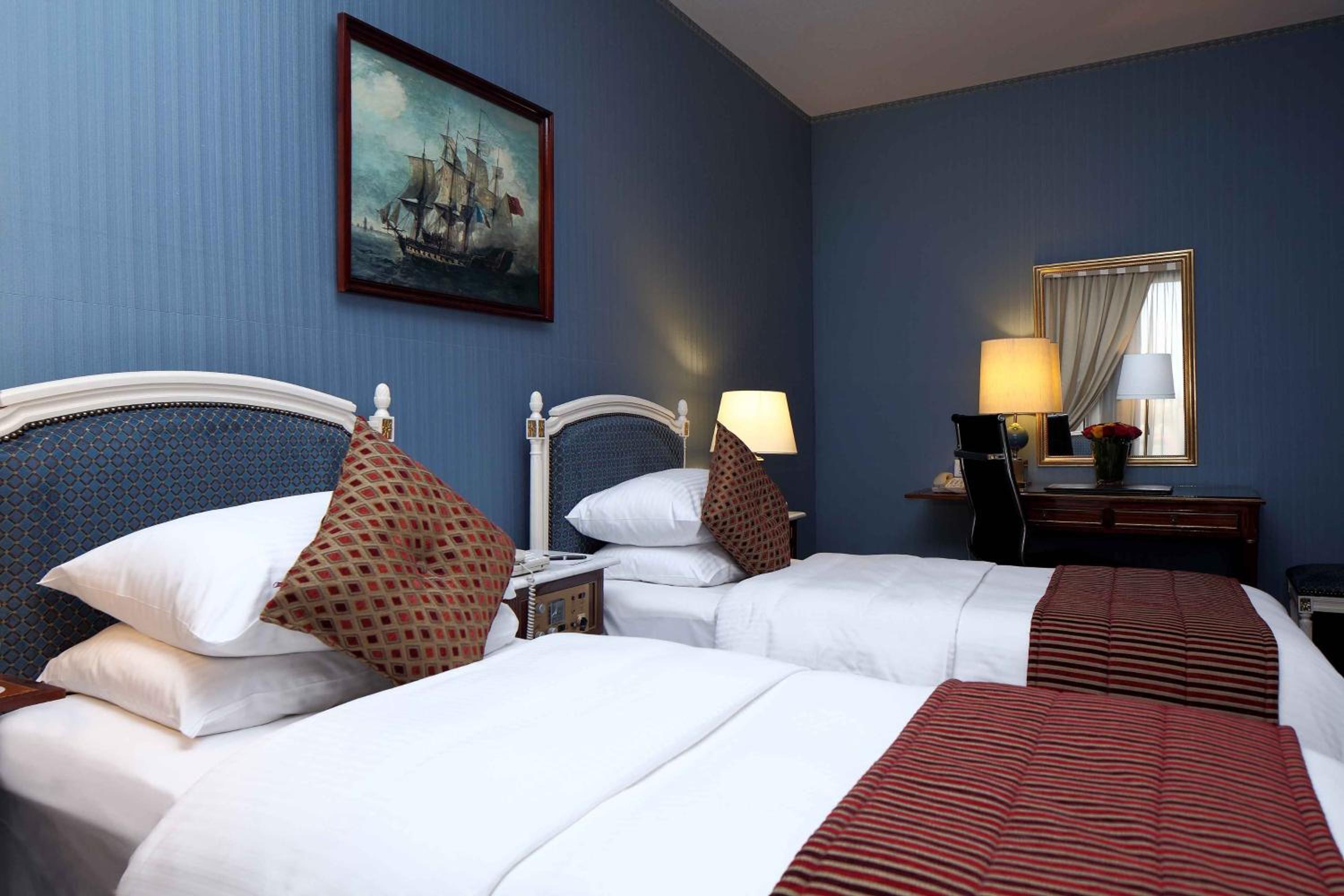 Classic Twin room with two single beds