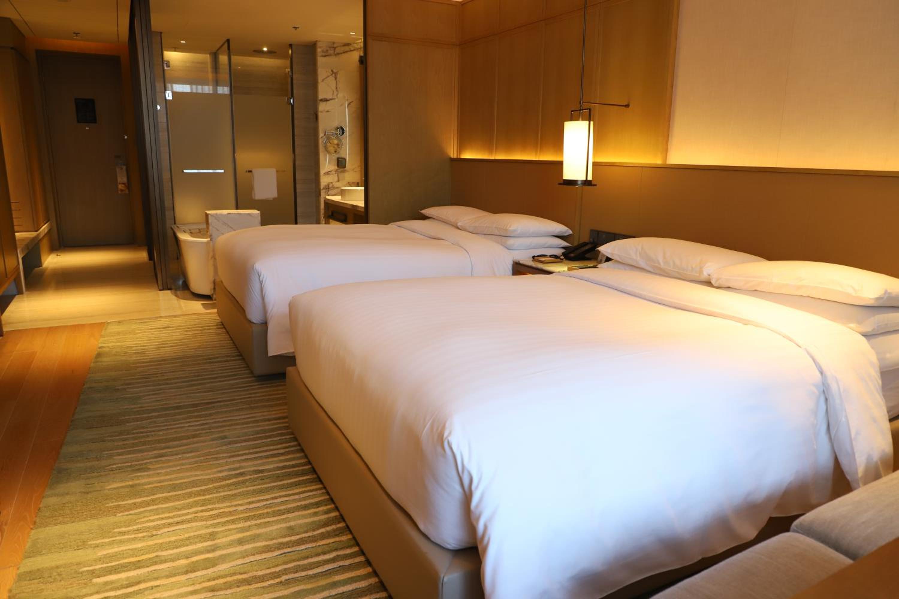 Deluxe Twin Room photo 3