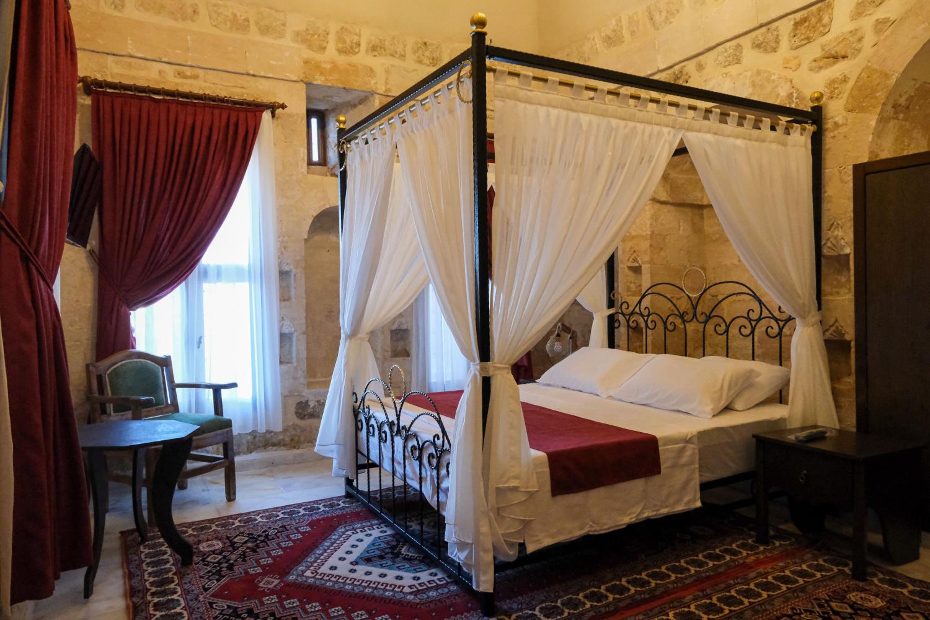 Deluxe Room - Photo 2