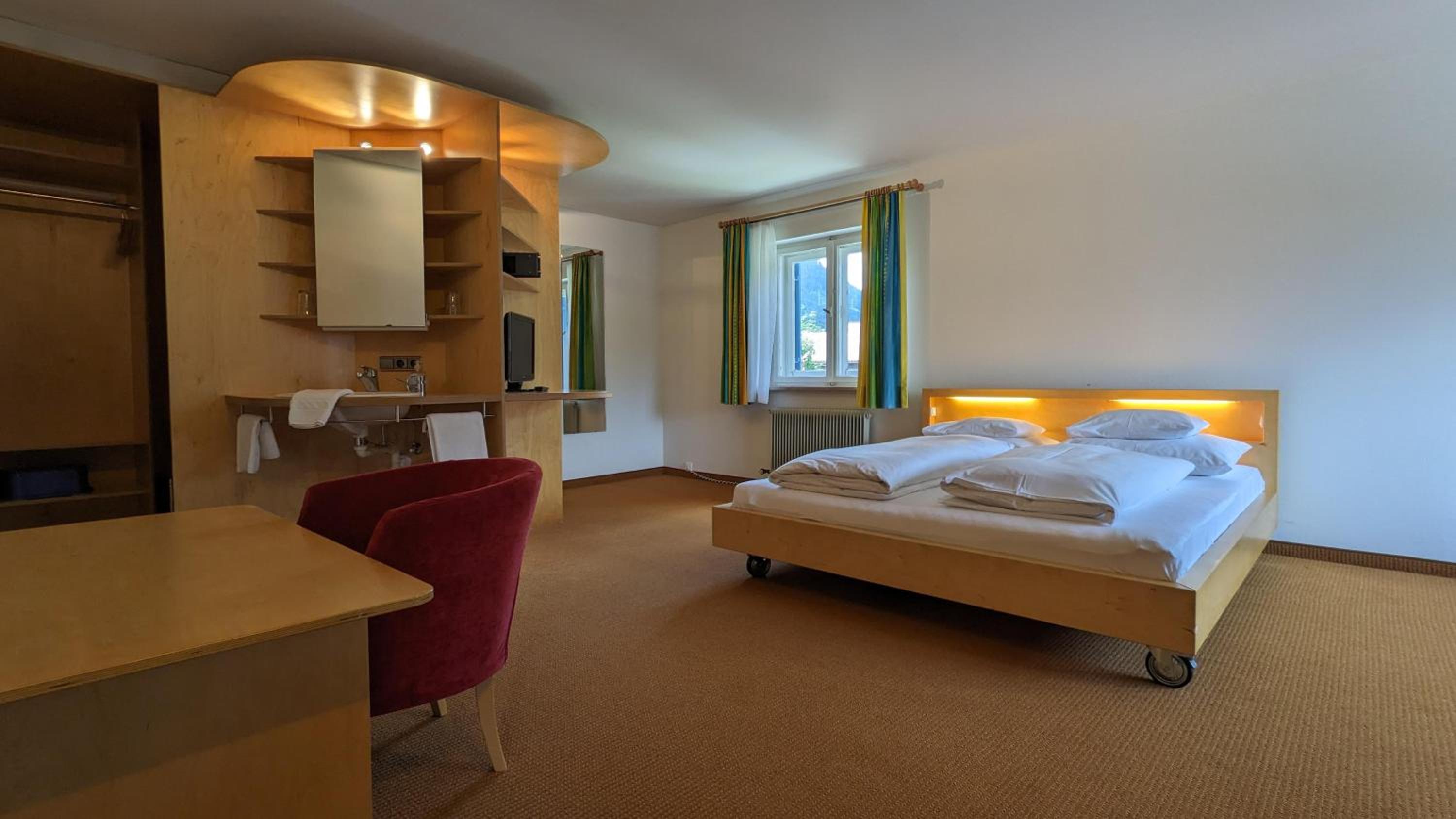Budget Double Room photo 1