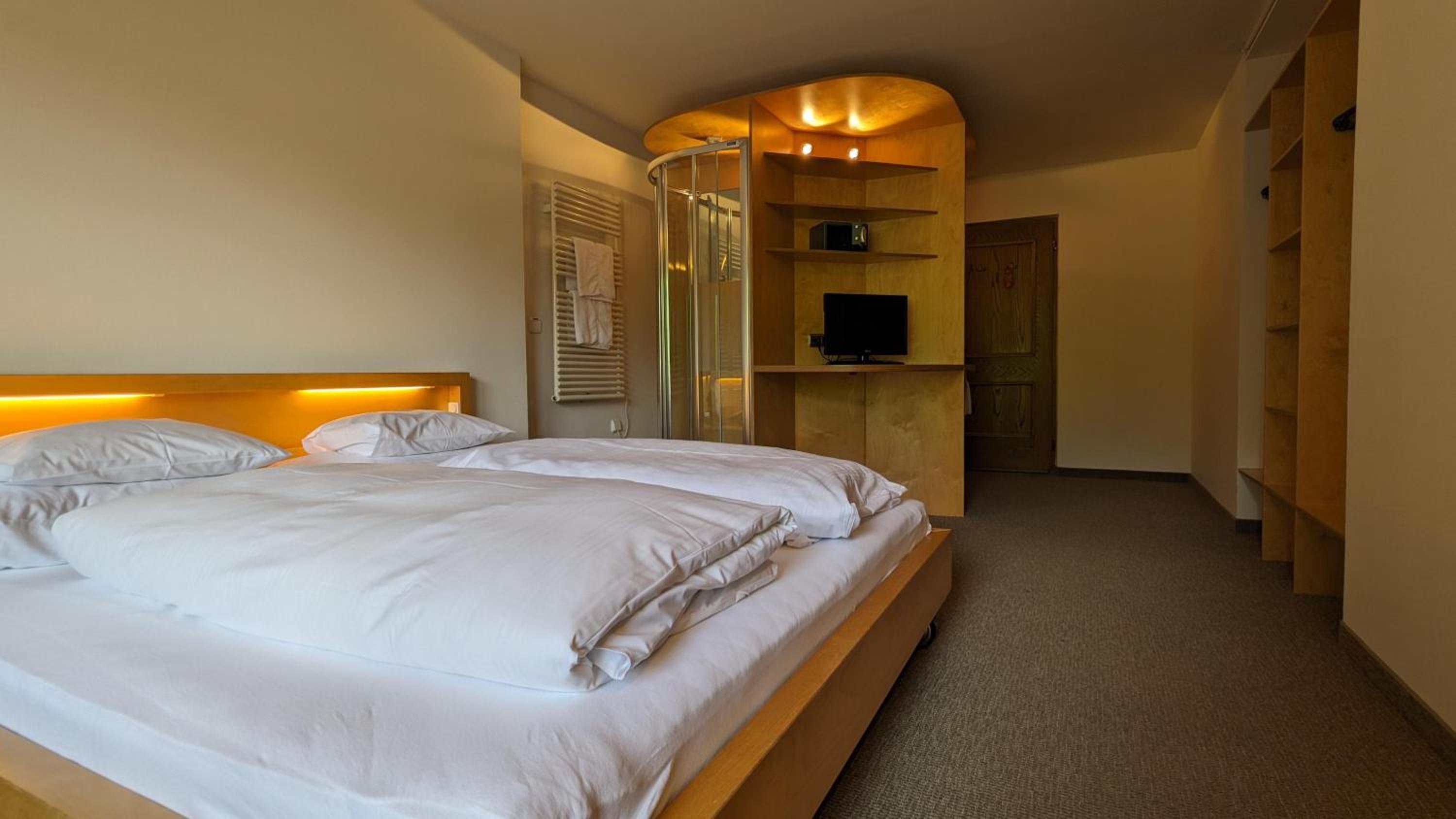 Double Room with Balcony photo 2