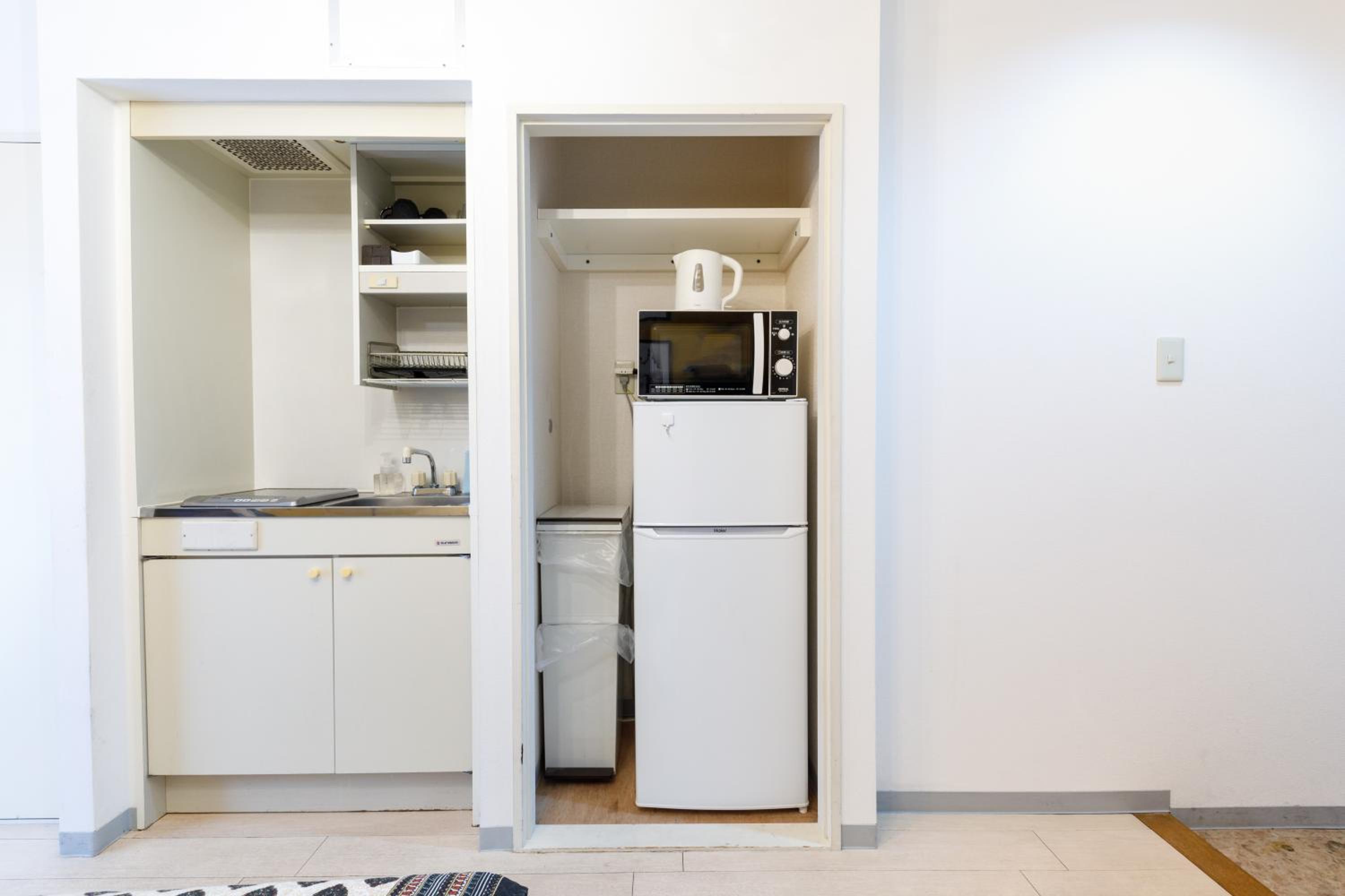 One-Bedroom Apartment photo 3