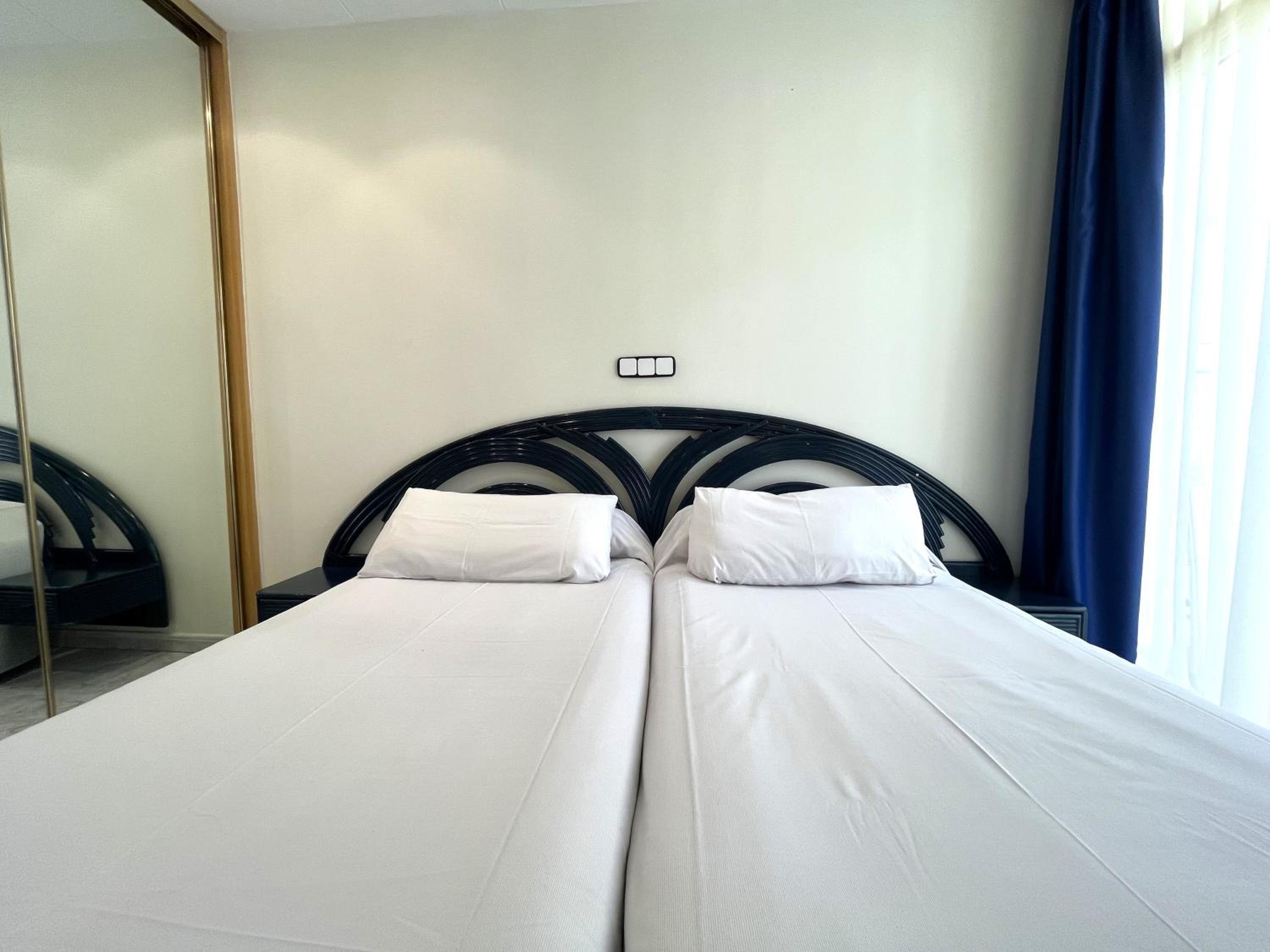 Apartamento de dos habitaciones con terraza (4-6 adultos)