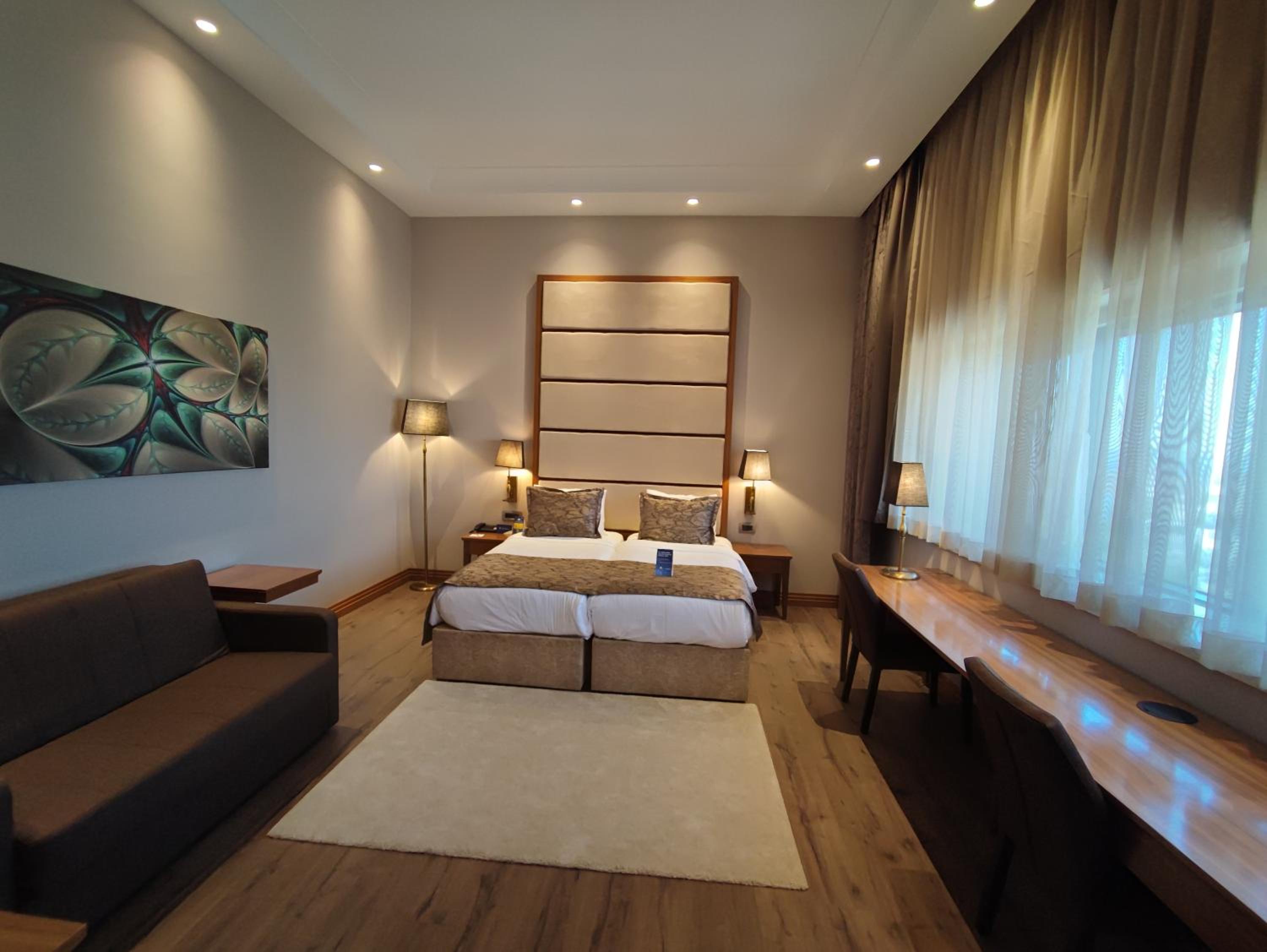 Superior Twin Room photo 1