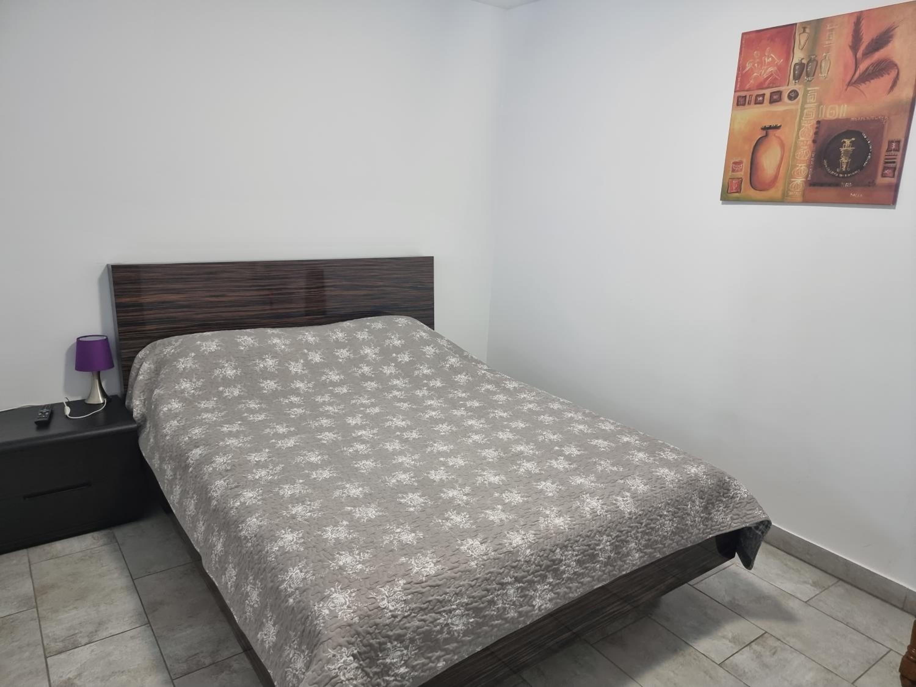Two-Bedroom Apartment - Photo 8