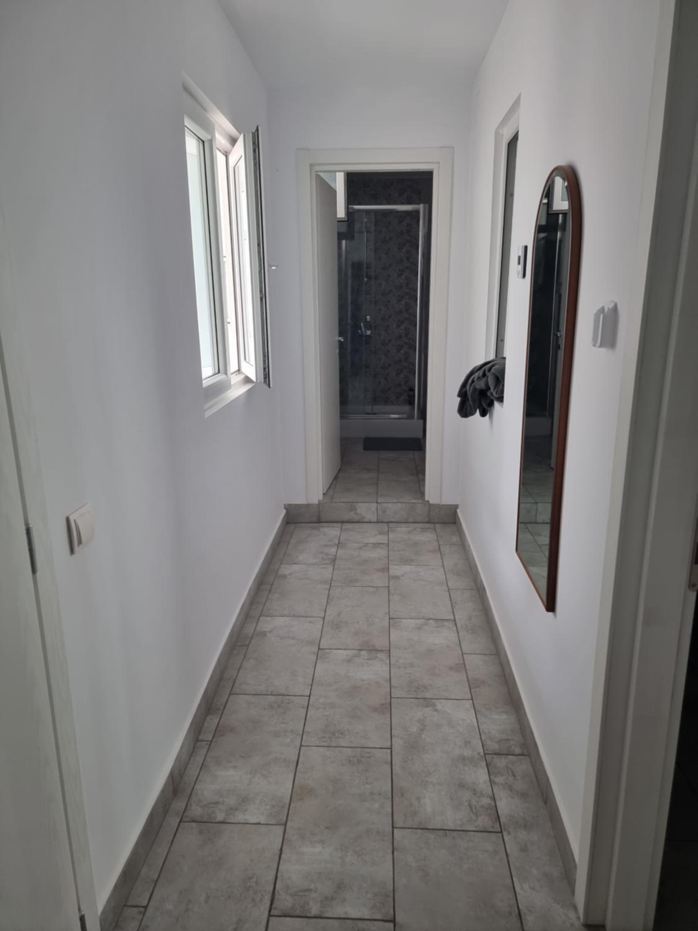 Two-Bedroom Apartment - Photo 2